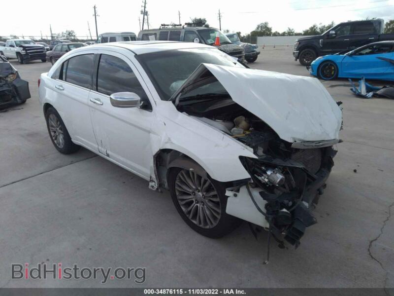 2011 Chrysler 200 Limited (VIN 1C3BC2FB5BN548221) — фото 1 из 14, IAAI, повреждение: передняя часть