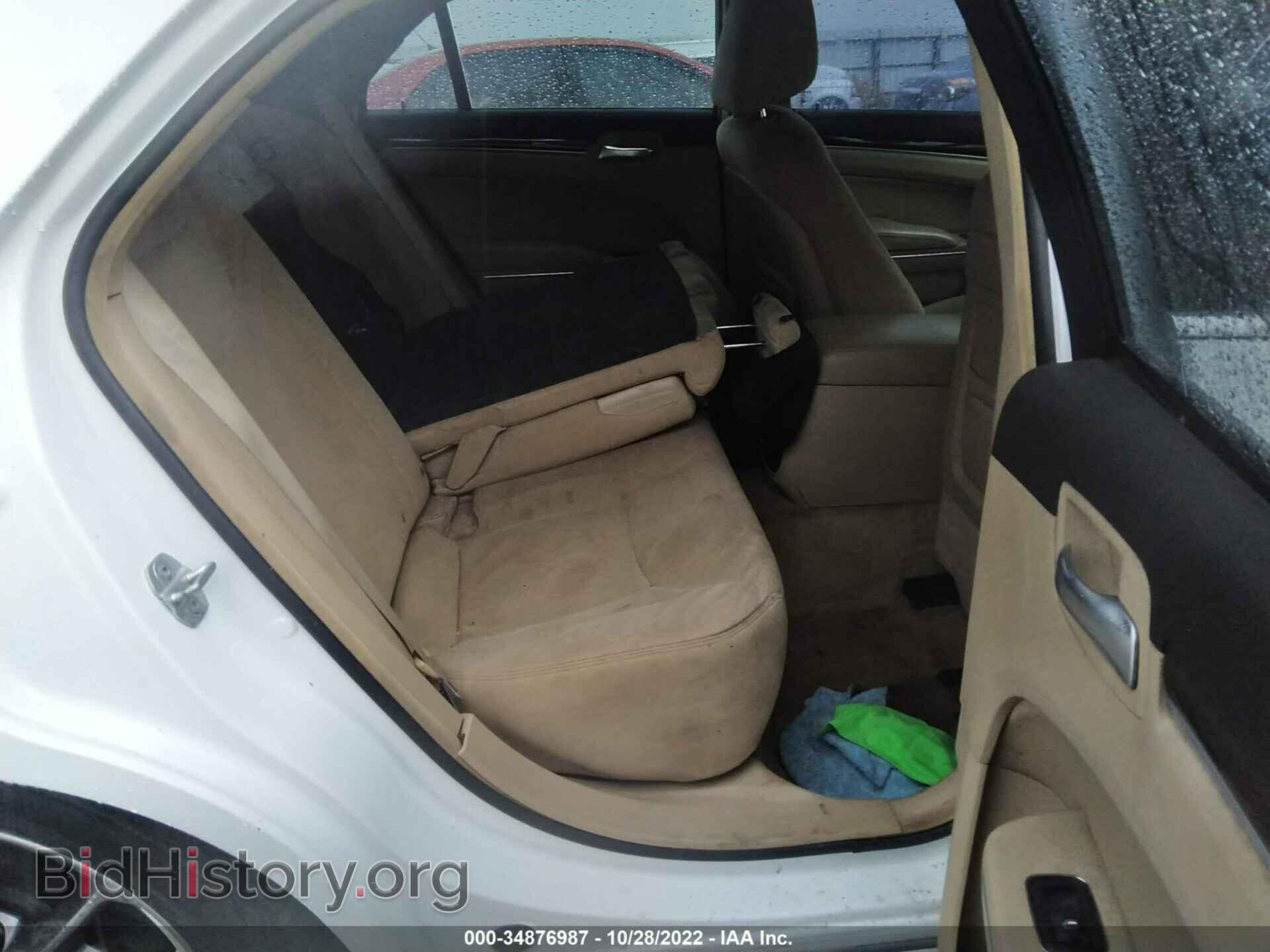 2012 CHRYSLER 300 - VIN: 2C3CCAAG9CH180718 - Фото 6