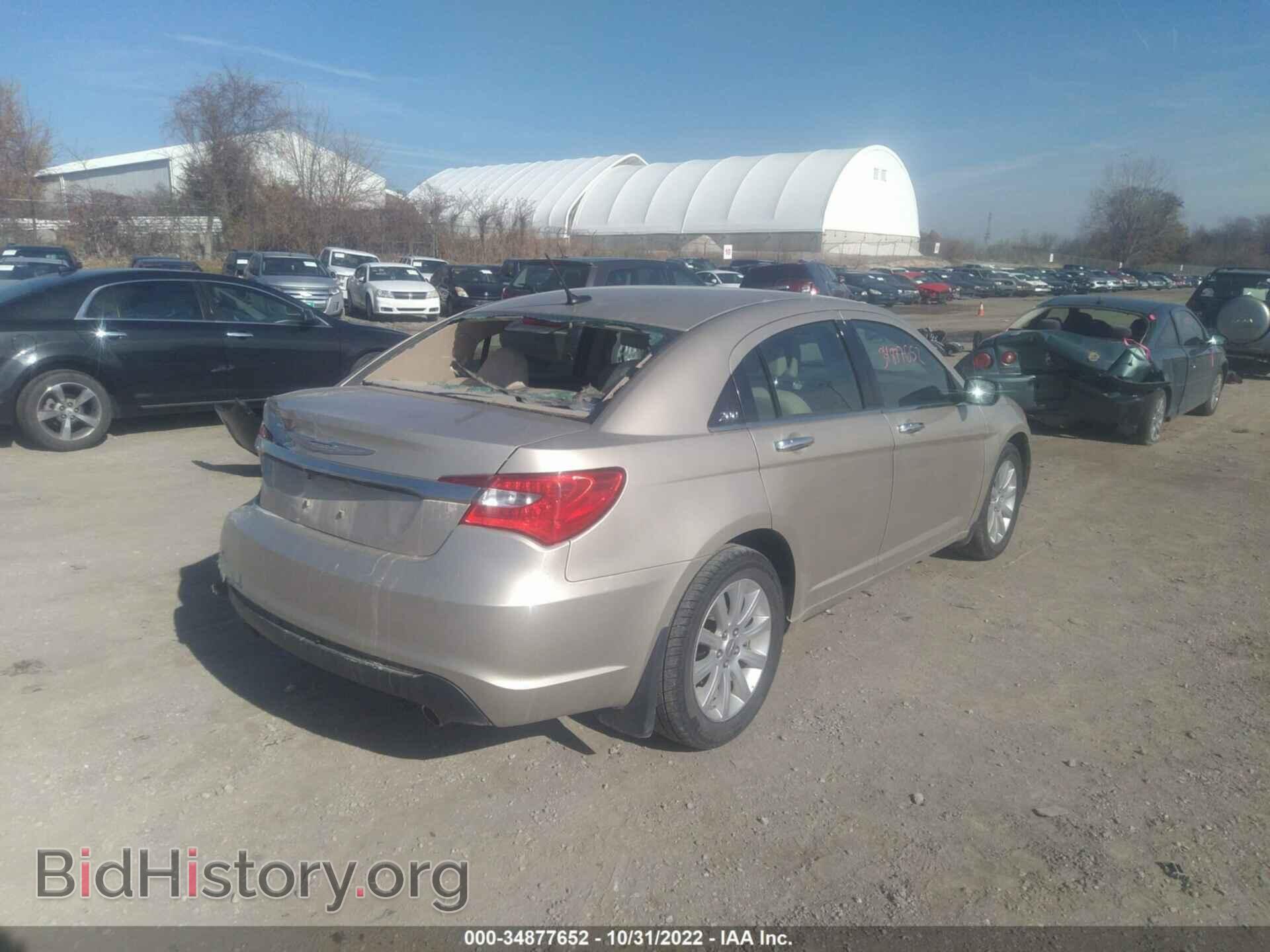 2013 CHRYSLER 200 - VIN: 1C3CCBCG7DN598044 - Фото 4