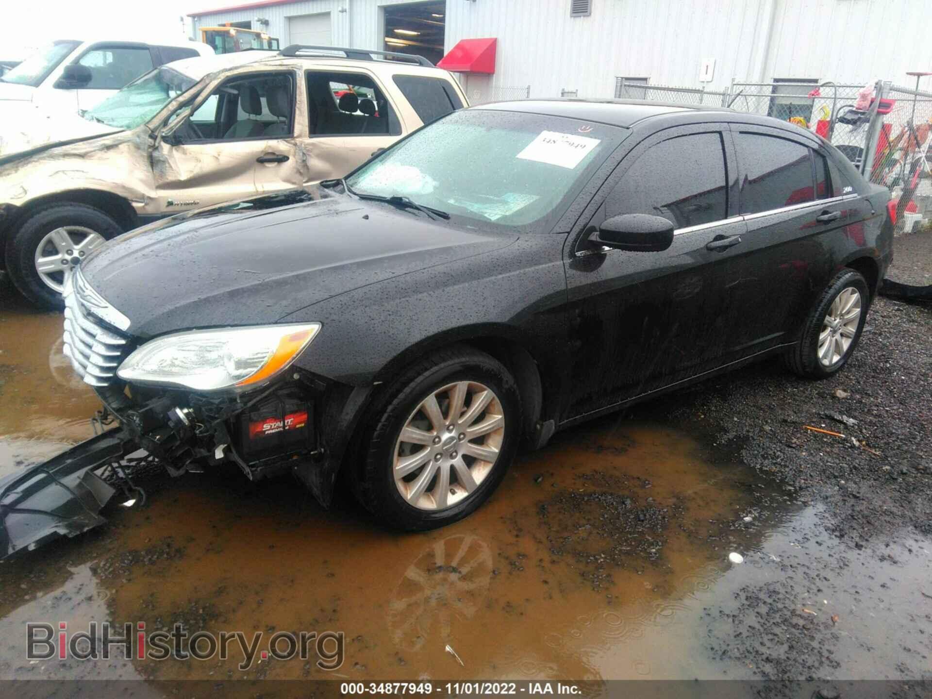 2013 CHRYSLER 200 - VIN: 1C3CCBBB5DN763238 - Photo 2