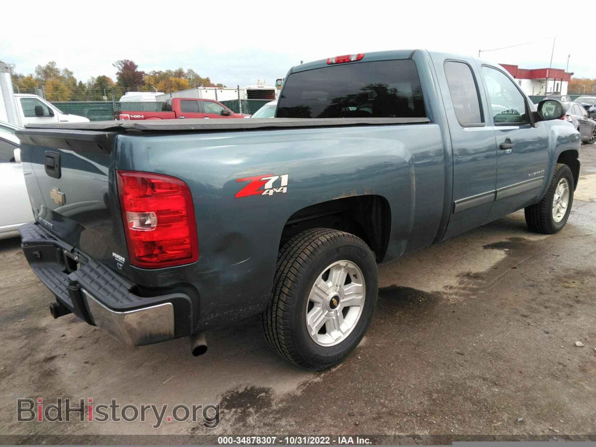 2011 CHEVROLET SILVERADO 1500 - VIN: 1GCRKSE35BZ352425 - Фото 4