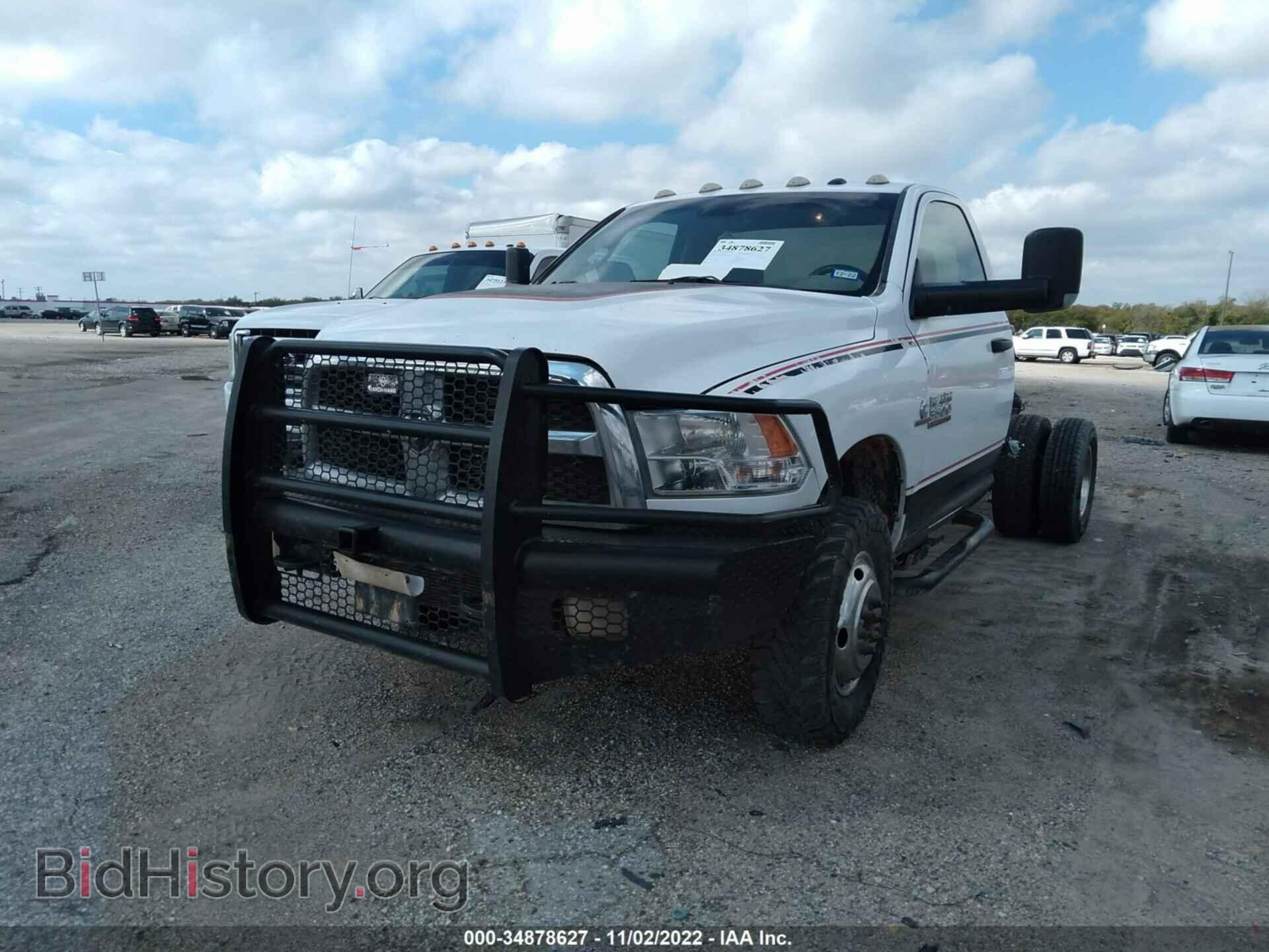 Photo 3C7WRTAL1HG577947 - RAM 3500 CHASSIS CAB 2017