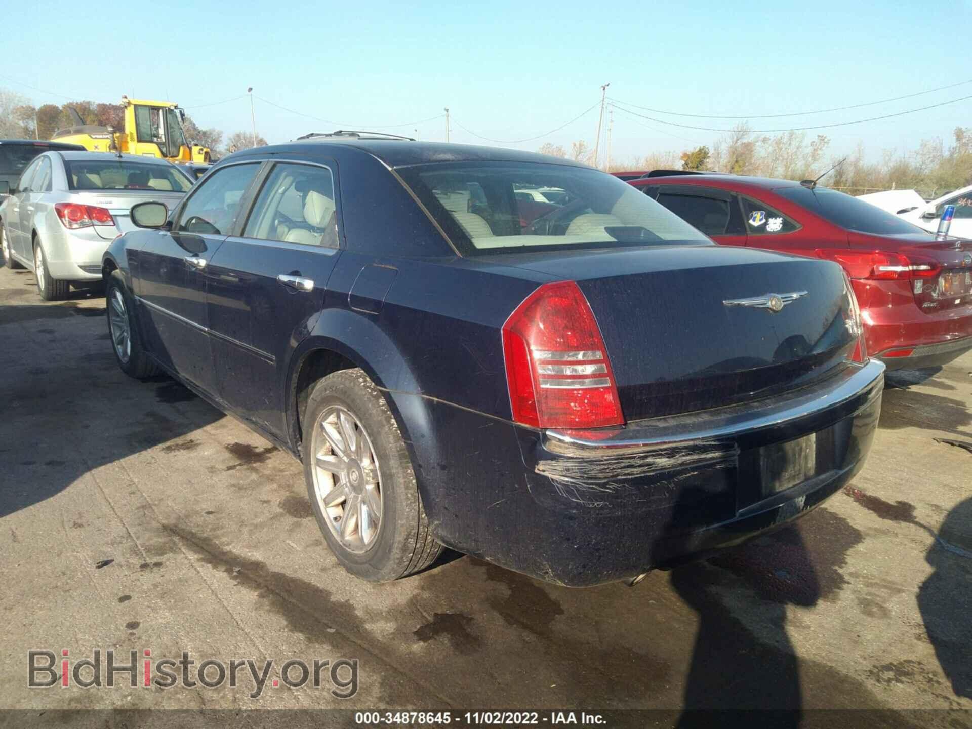 2006 CHRYSLER 300 - VIN: 2C3KA63H26H171884 - Фото 3