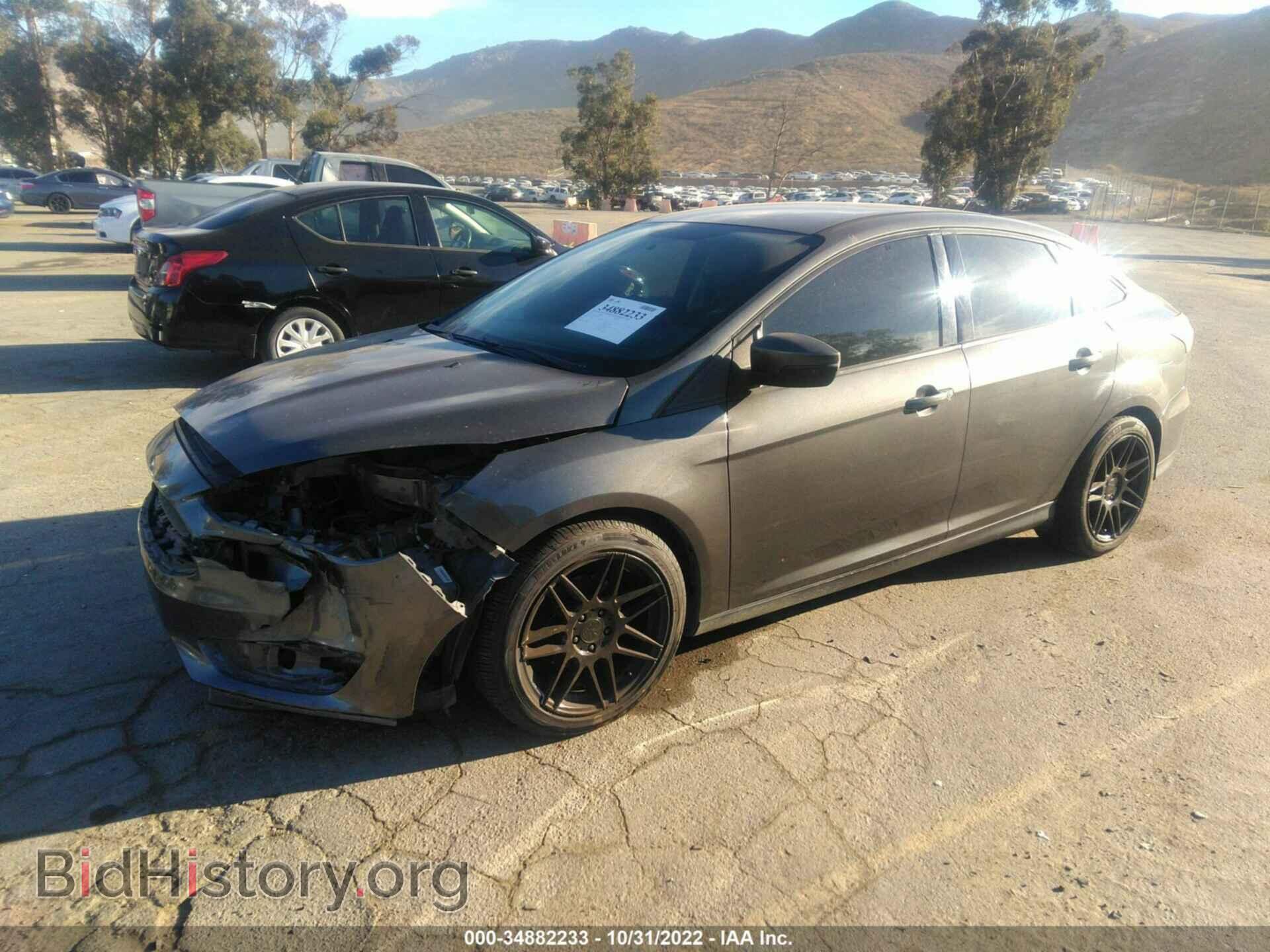 2015 FORD FOCUS - VIN: 1FADP3F28FL300311 - Photo 2