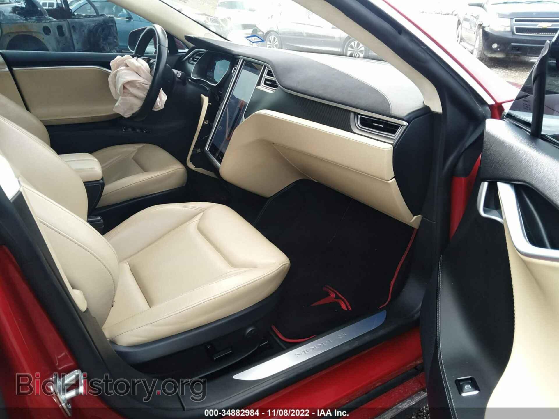 2014 TESLA MODEL S - VIN: 5YJSA1H2XEFP63587 - Фото 5
