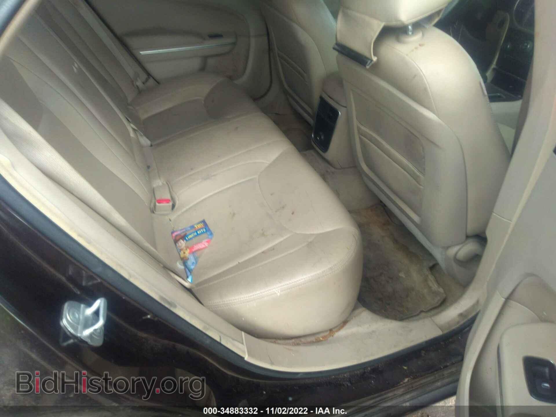 2012 CHRYSLER 300 - VIN: 2C3CCAAG5CH142435 - Фото 8