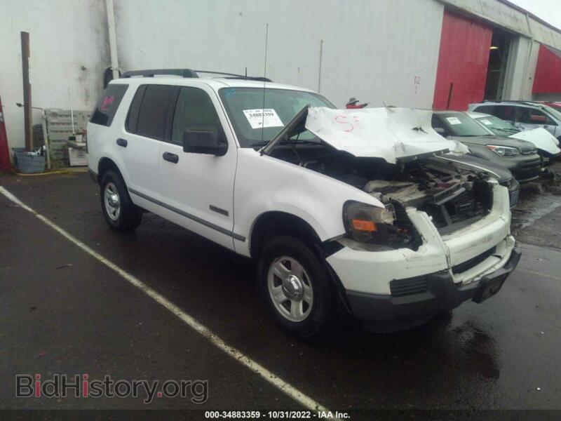 2006 Ford EXPLORER XLS (VIN 1FMEU72E36UA40887) — photo 1 of 11, IAAI, damage: front end