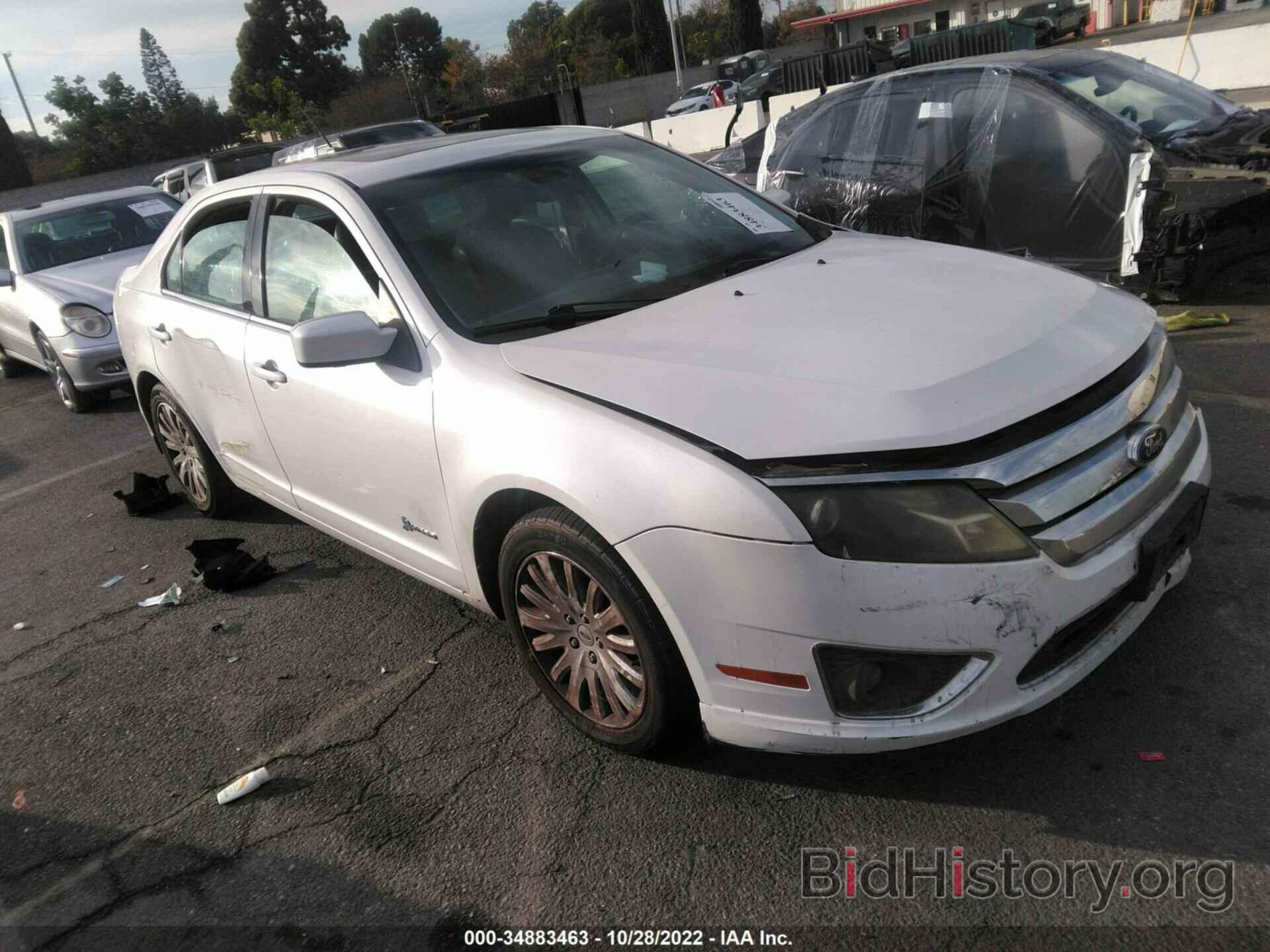 Photo 3FADP0L30BR104144 - FORD FUSION 2011