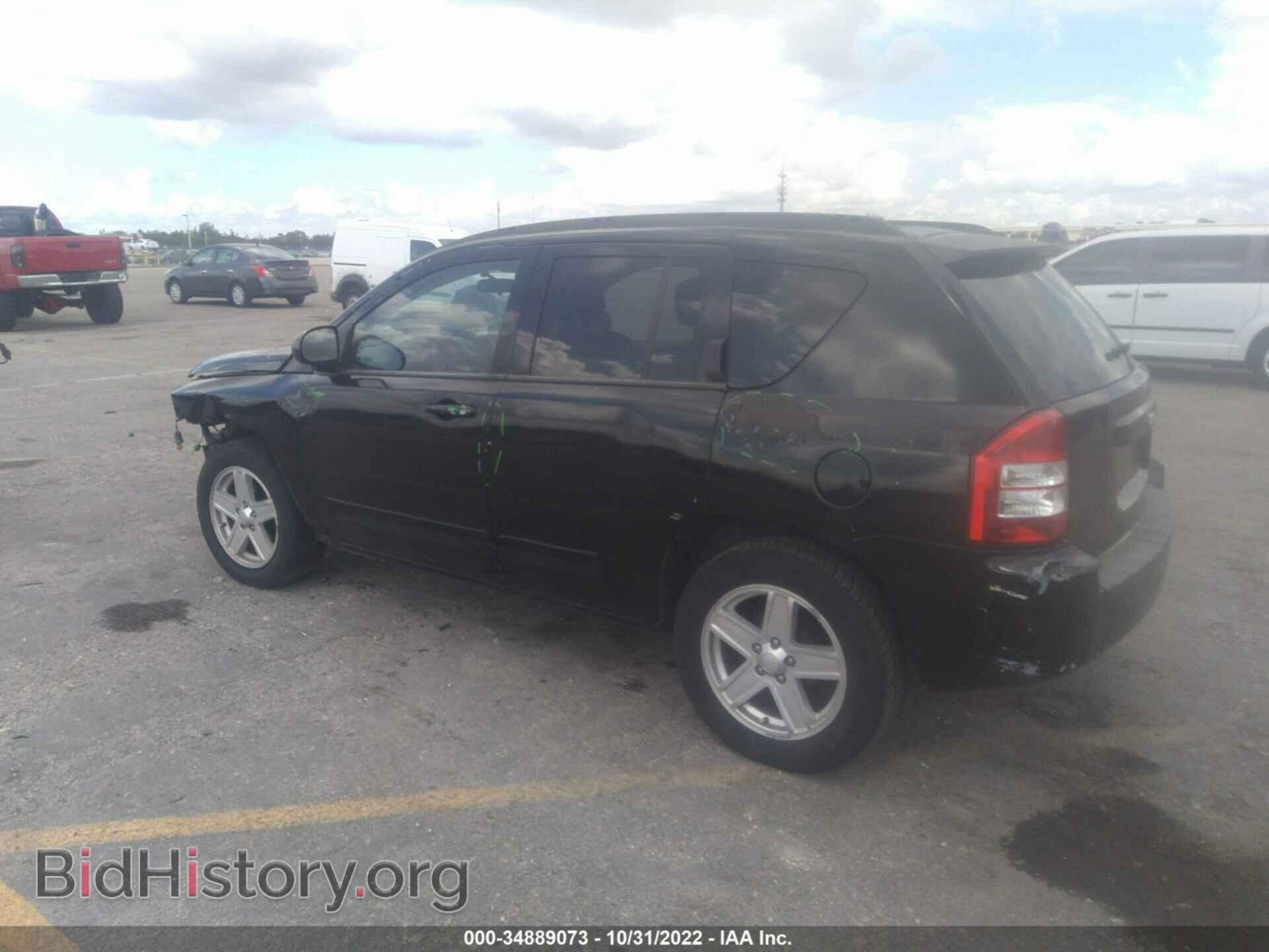 2010 JEEP COMPASS - VIN: 1J4NT4FB7AD631877 - Фото 3