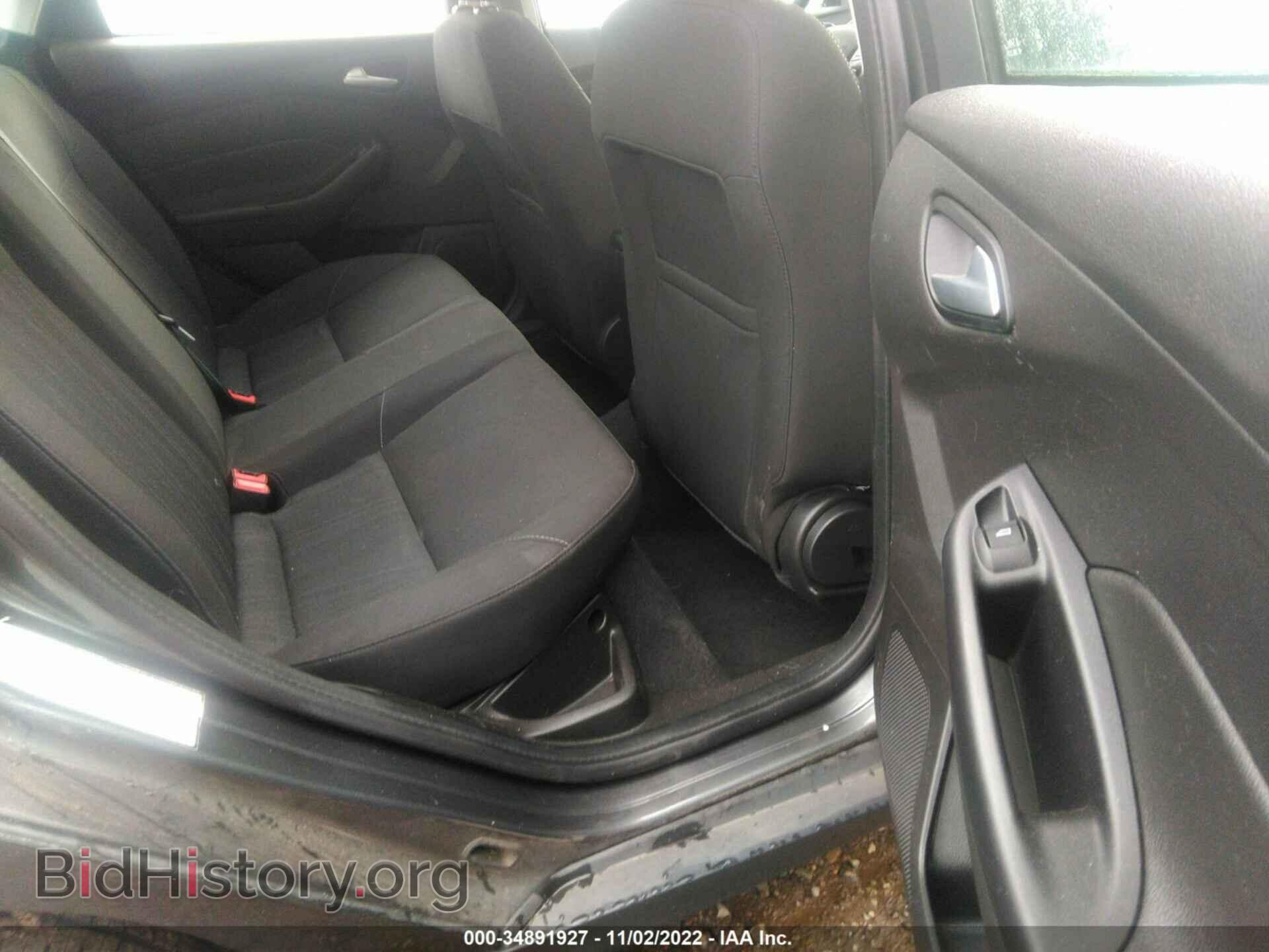2017 FORD FOCUS - VIN: 1FADP3F21HL225969 - Photo 8