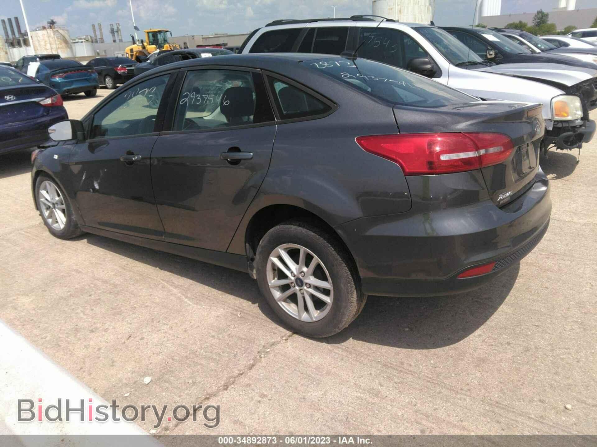2018 FORD FOCUS - VIN: 1FADP3F29JL202588 - Фото 3