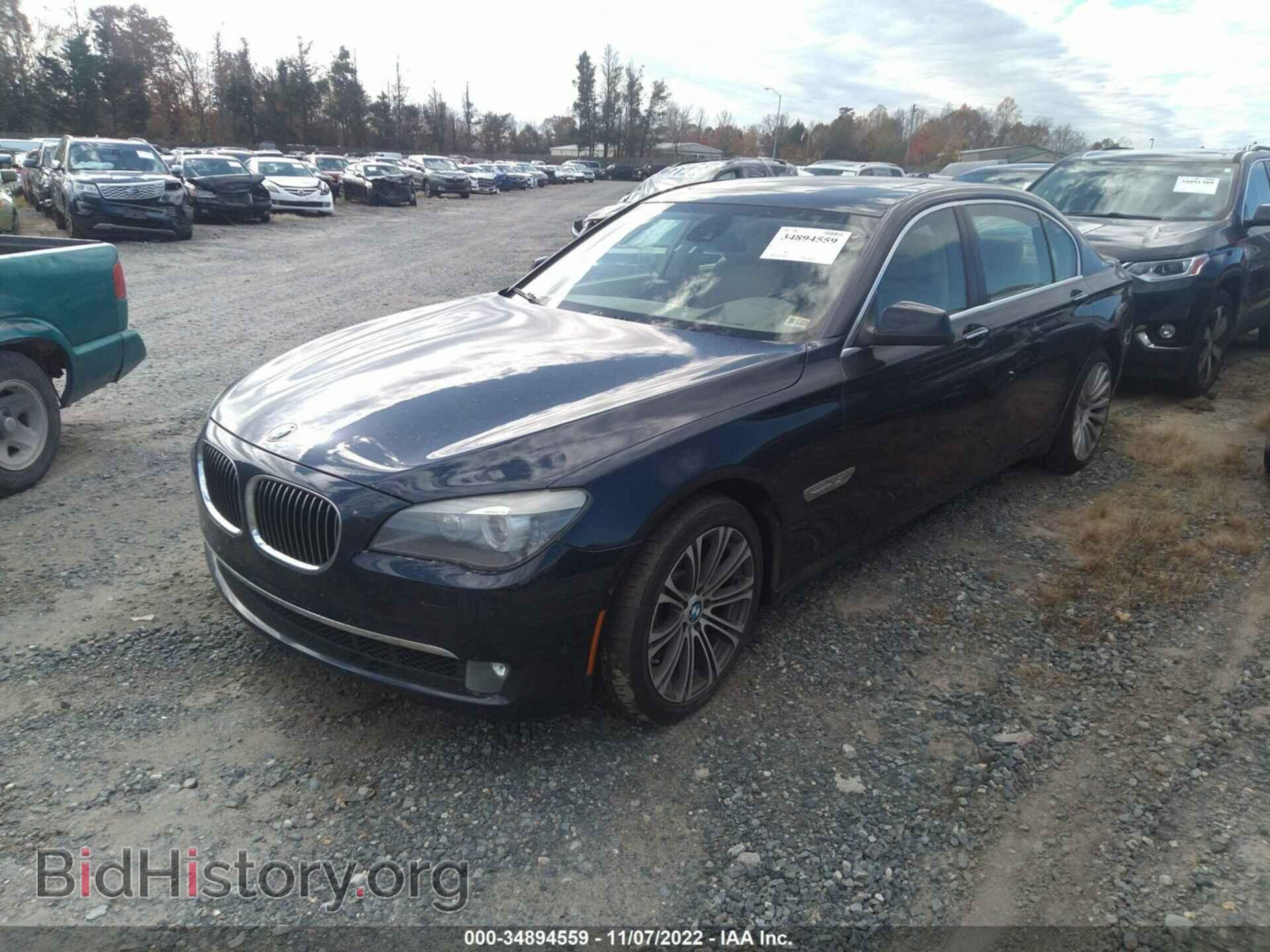 2011 BMW 7 SERIES - VIN: WBAKC8C55BC434161 - Фото 2
