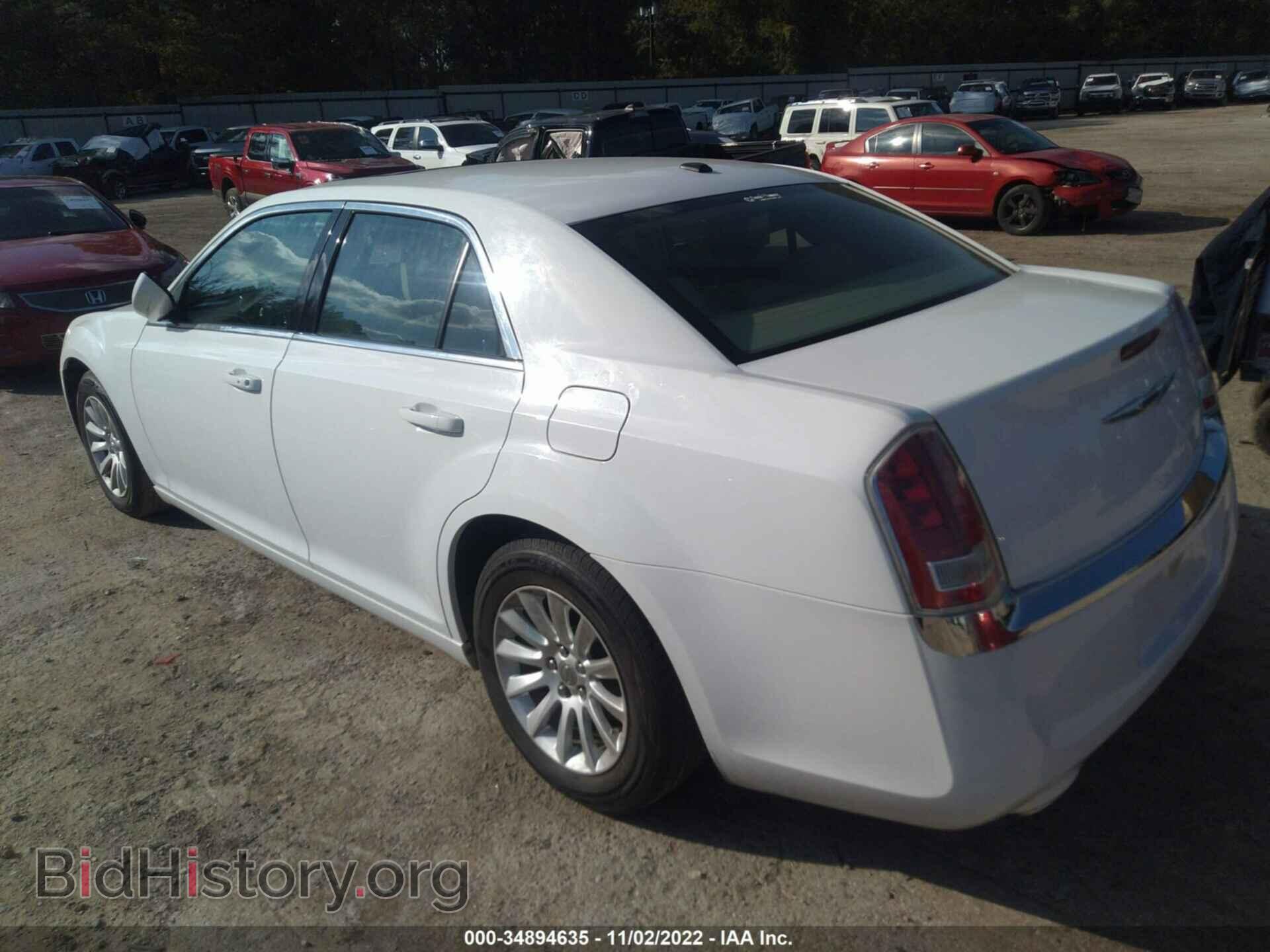 2013 CHRYSLER 300 - VIN: 2C3CCAAG9DH732526 - Фото 3