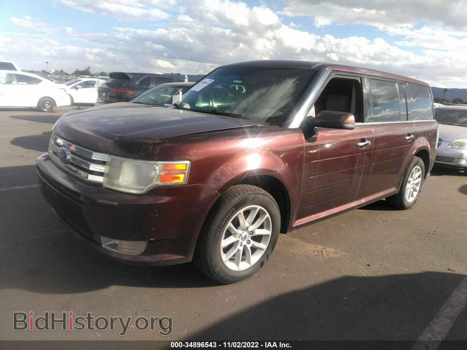2010 FORD FLEX - VIN: 2FMGK5CCXABB18063 - Фото 2