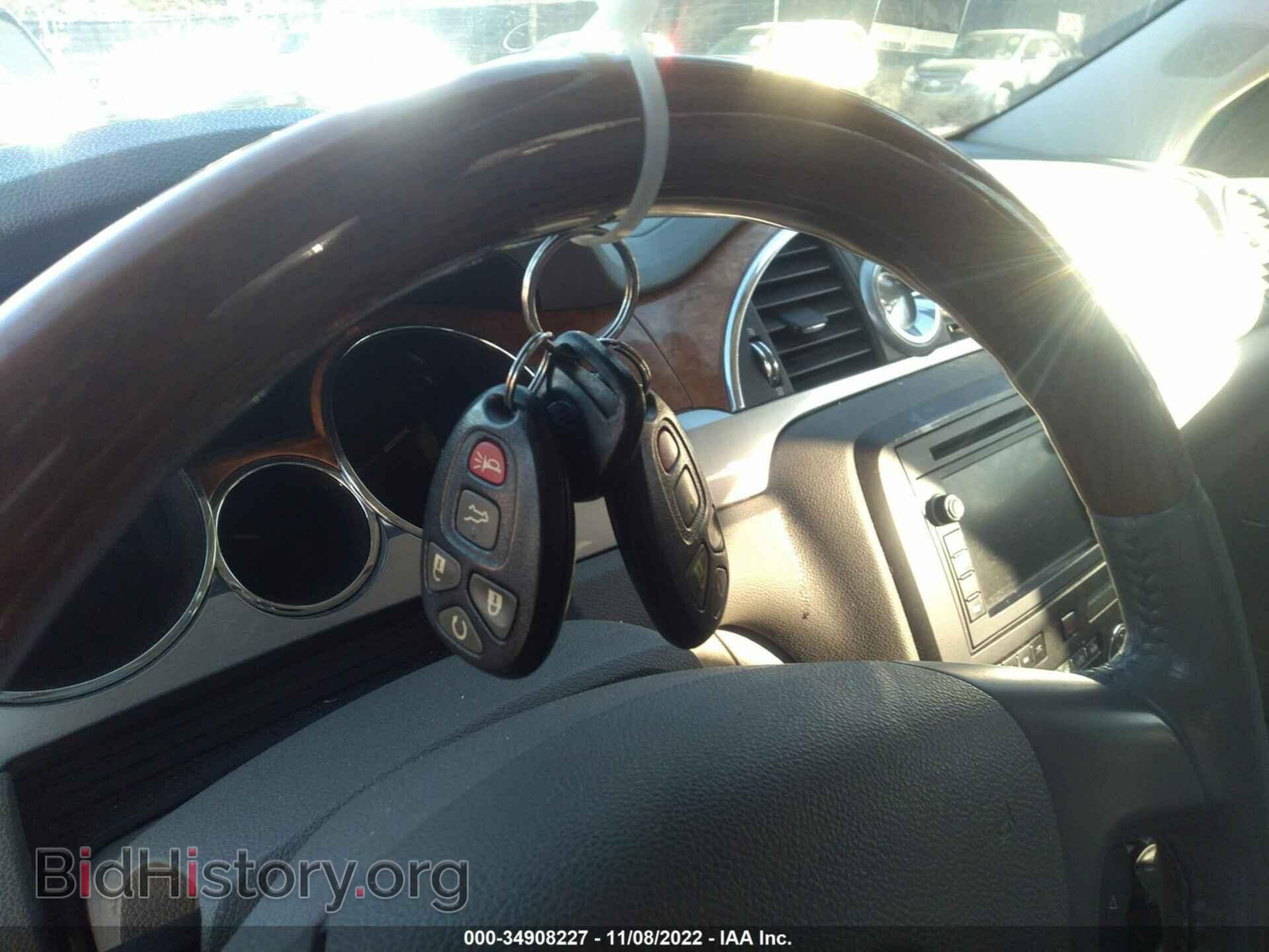 2011 BUICK ENCLAVE - VIN: 5GAKVCEDXBJ381491 - Фото 11