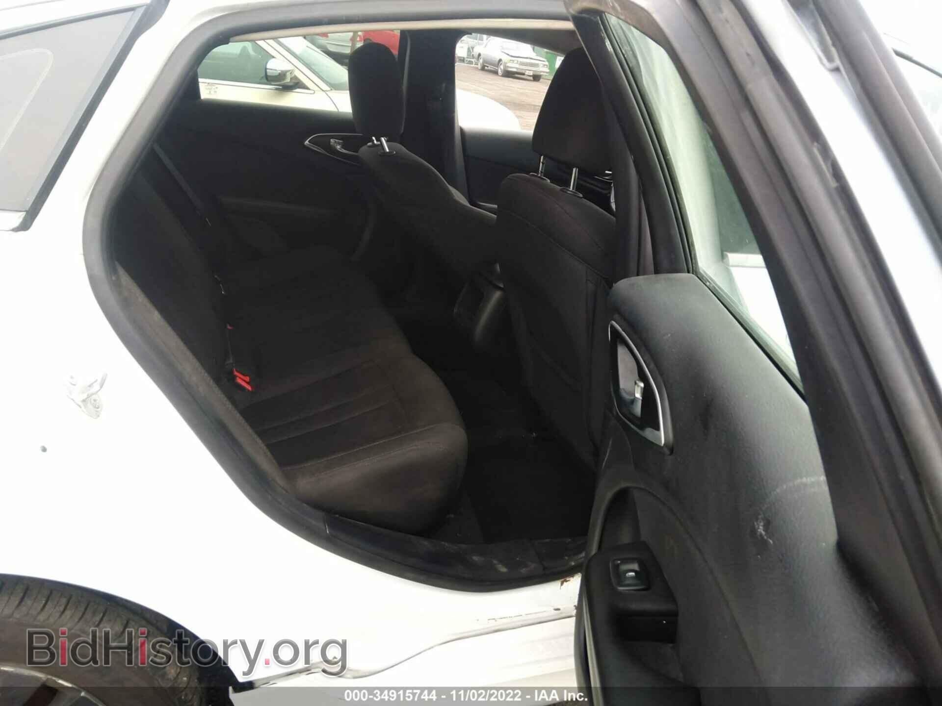 2016 CHRYSLER 200 - VIN: 1C3CCCAB4GN152869 - Фото 8