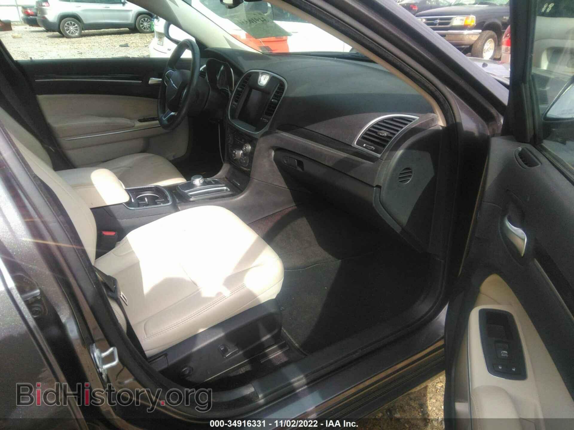 2018 CHRYSLER 300 - VIN: 2C3CCAAG2JH130241 - Фото 5