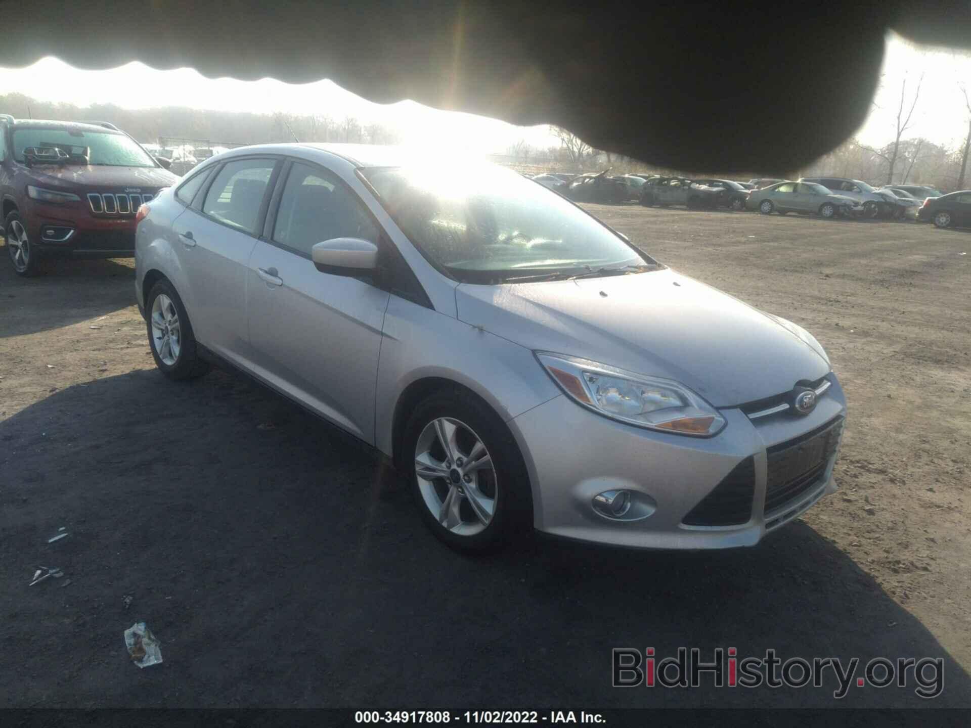 Photo 1FAHP3F2XCL447243 - FORD FOCUS 2012