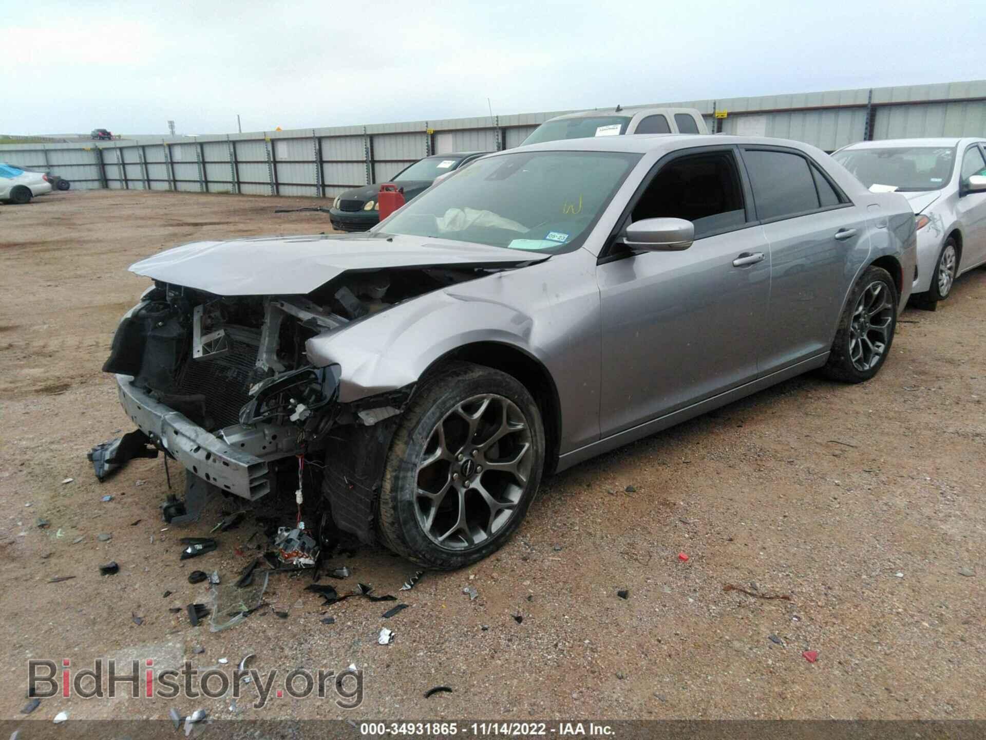 2018 CHRYSLER 300 - VIN: 2C3CCABG7JH264094 - Фото 2
