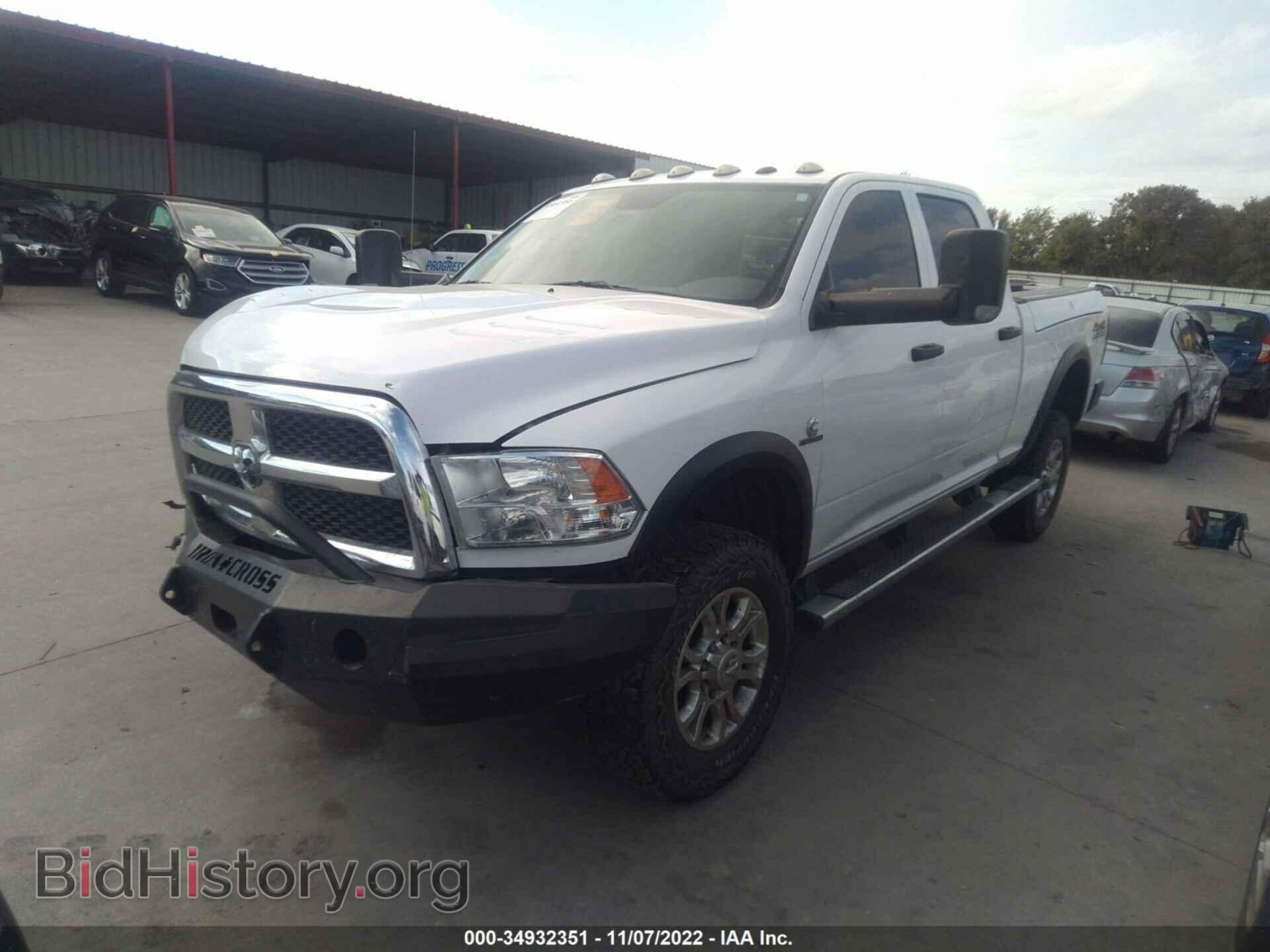 2017 RAM 2500 - VIN: 3C6UR5CL8HG657332 - Фото 2
