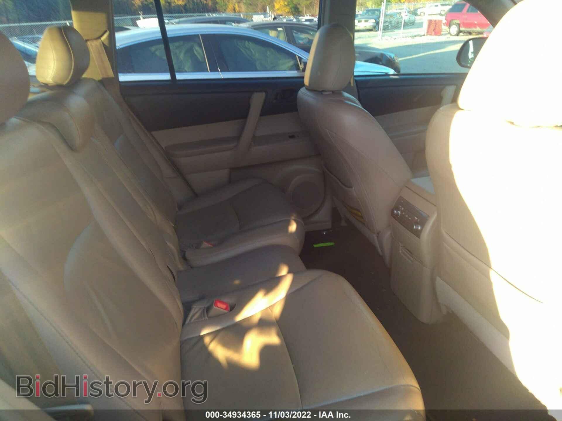 2013 TOYOTA HIGHLANDER - VIN: 5TDZA3EH8DS036333 - Photo 8