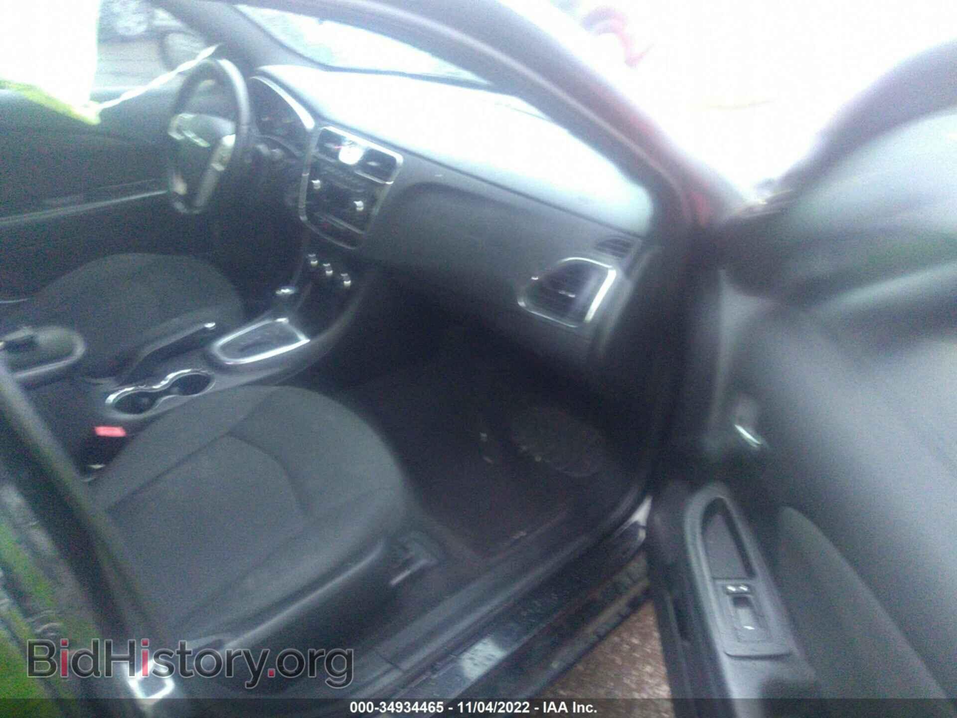 2012 CHRYSLER 200 - VIN: 1C3CCBBB7CN138497 - Photo 5
