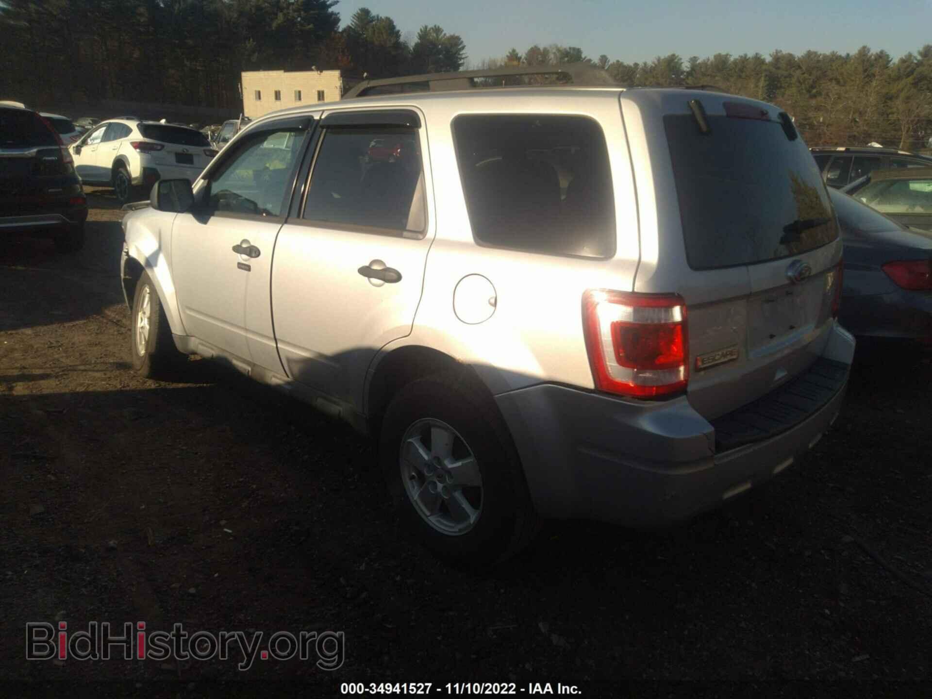 2011 FORD ESCAPE - VIN: 1FMCU9D74BKB29312 - Фото 3