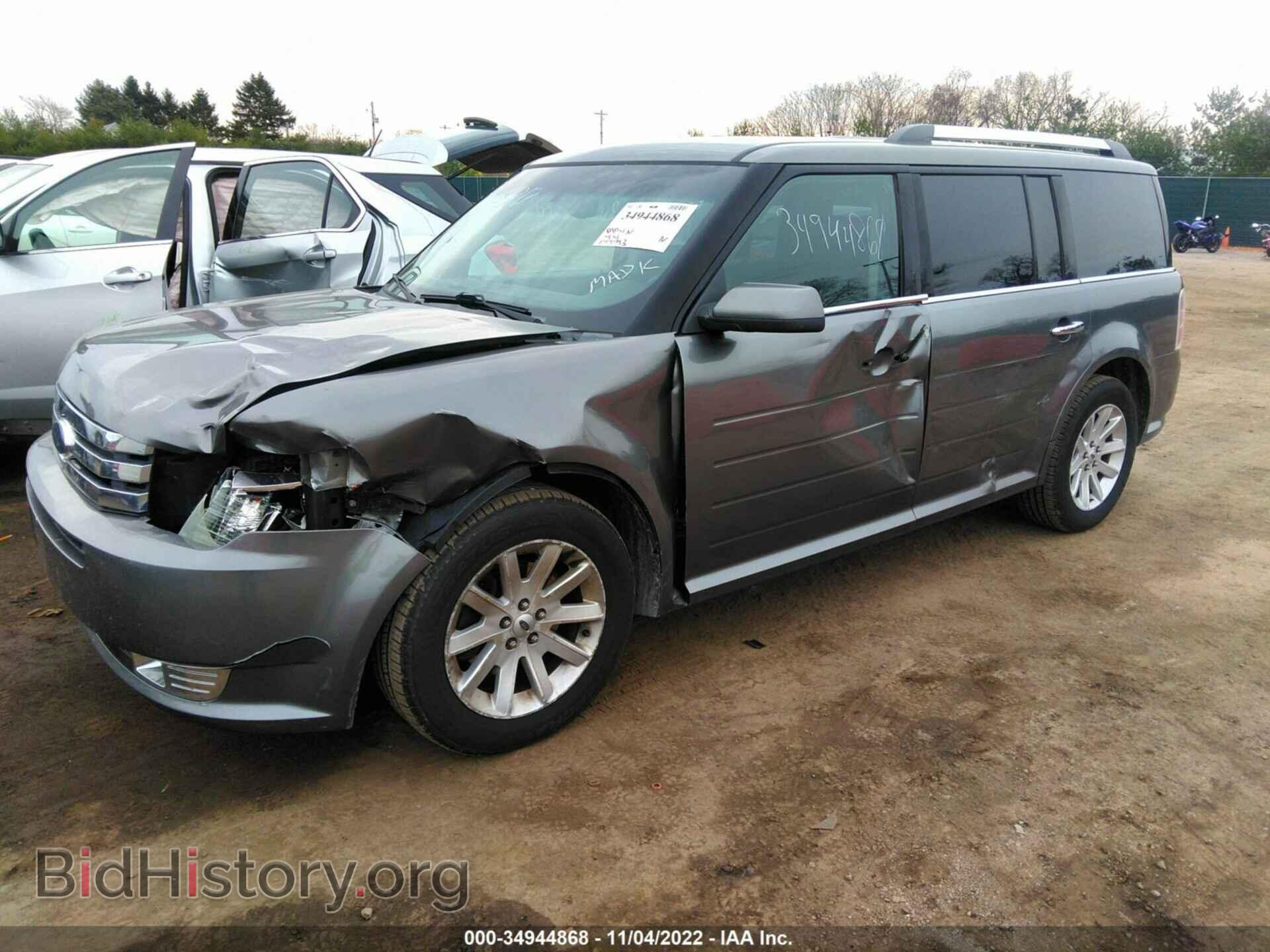 2010 FORD FLEX - VIN: 2FMGK5CCXABA39363 - Фото 2