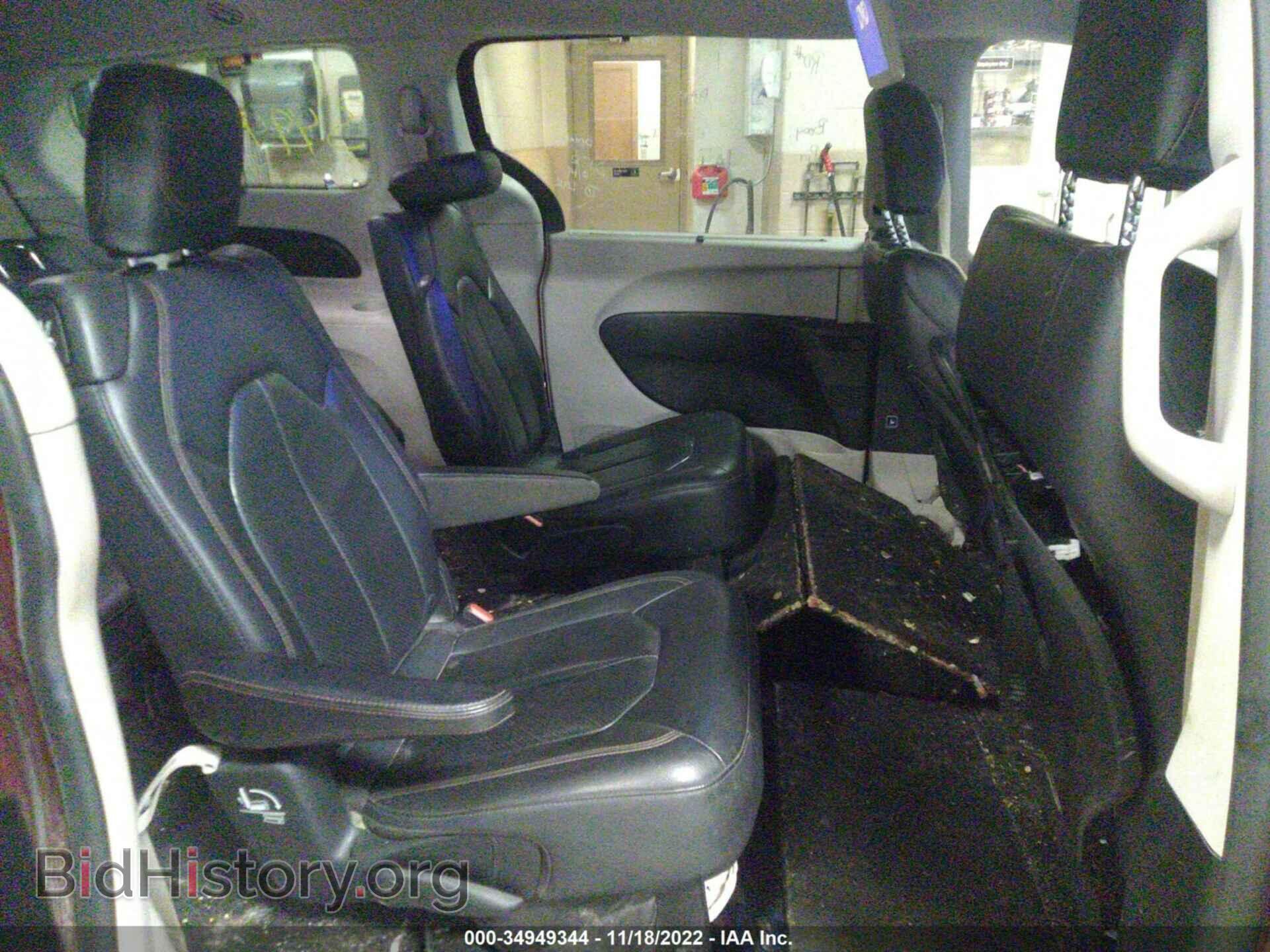 2018 CHRYSLER PACIFICA - VIN: 2C4RC1BG3JR106254 - Фото 8