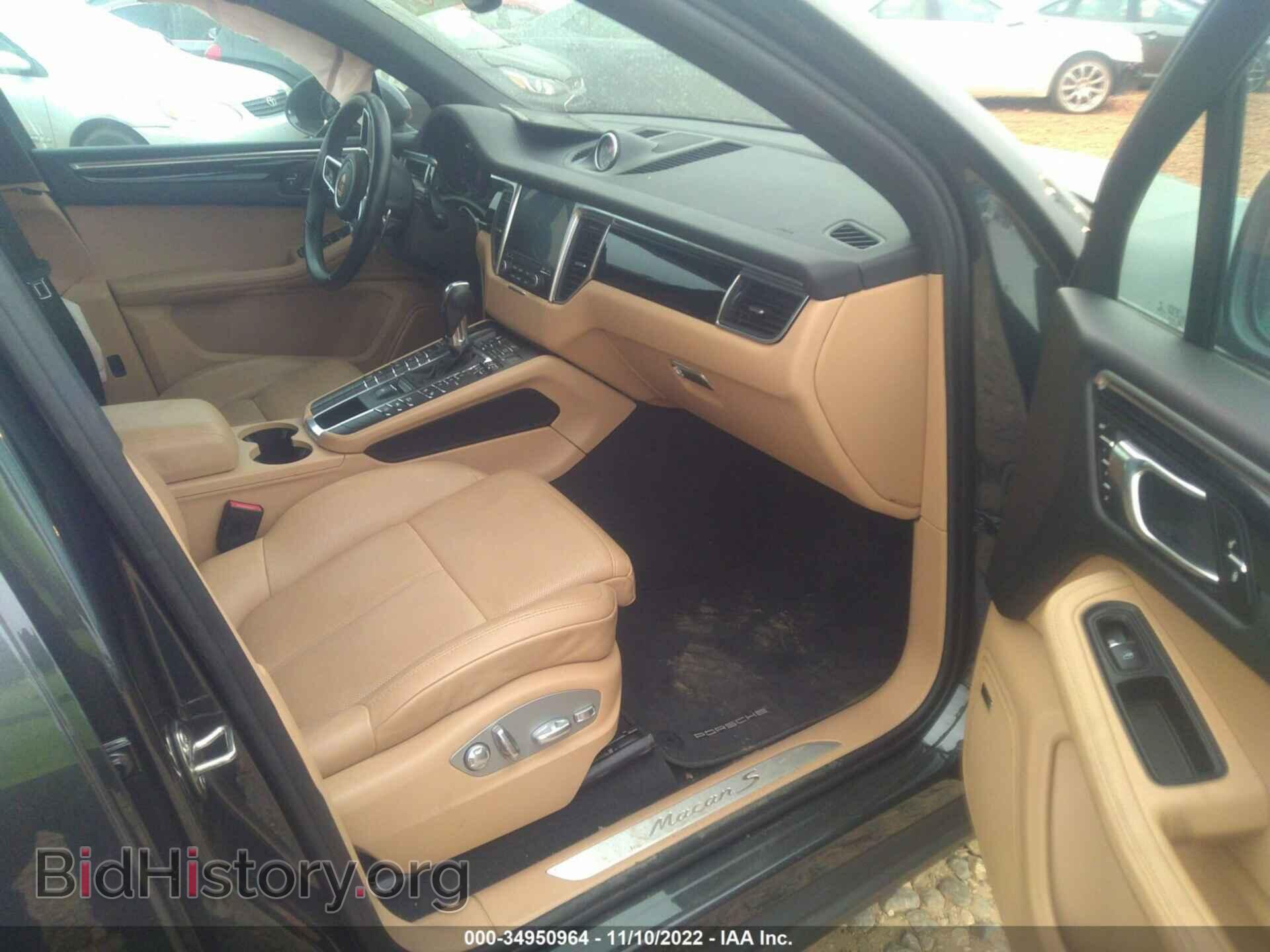 2017 PORSCHE MACAN - VIN: WP1AB2A52HLB12845 - Photo 5