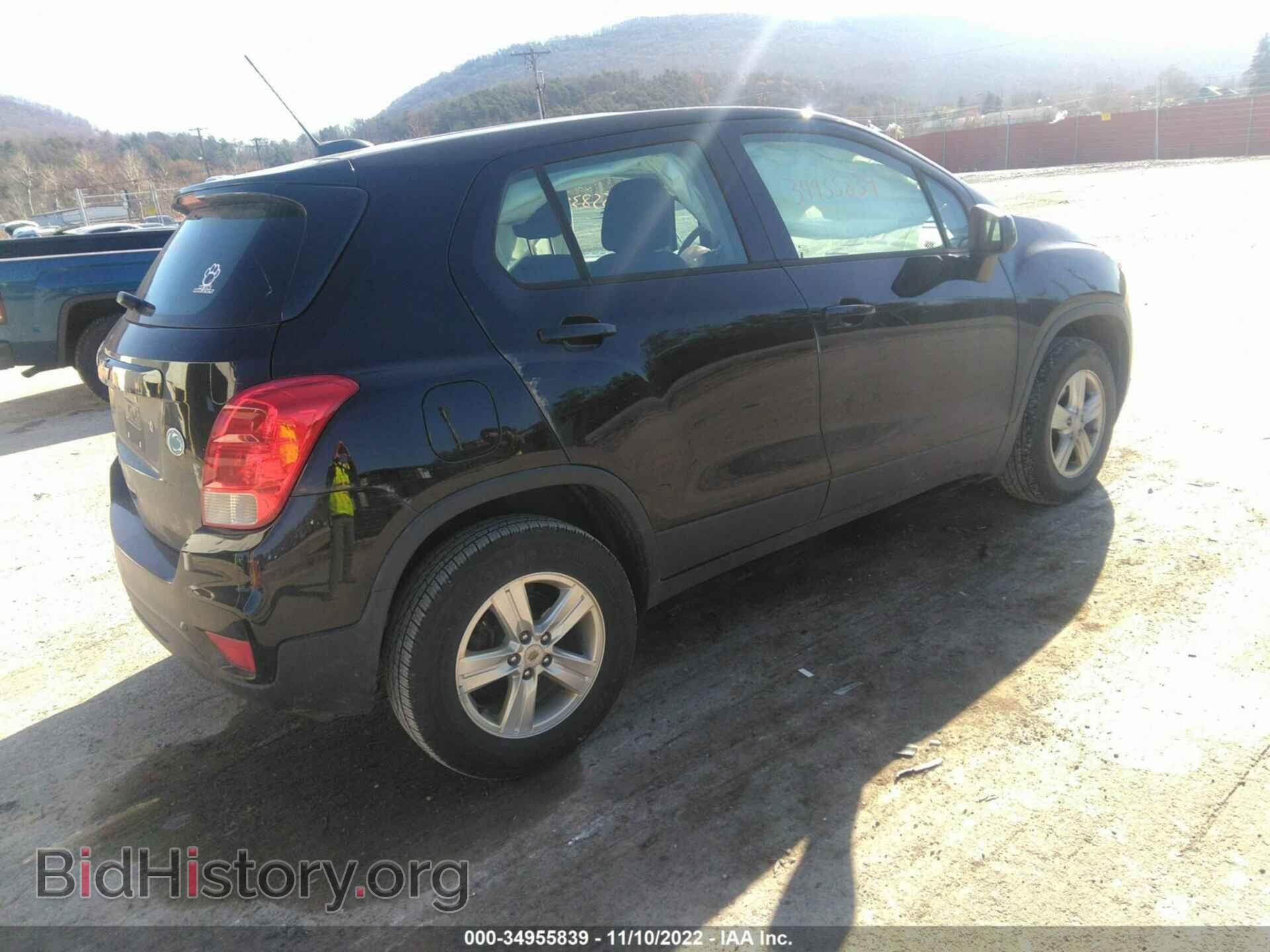 2017 CHEVROLET TRAX - VIN: 3GNCJNSB8HL267656 - Фото 4