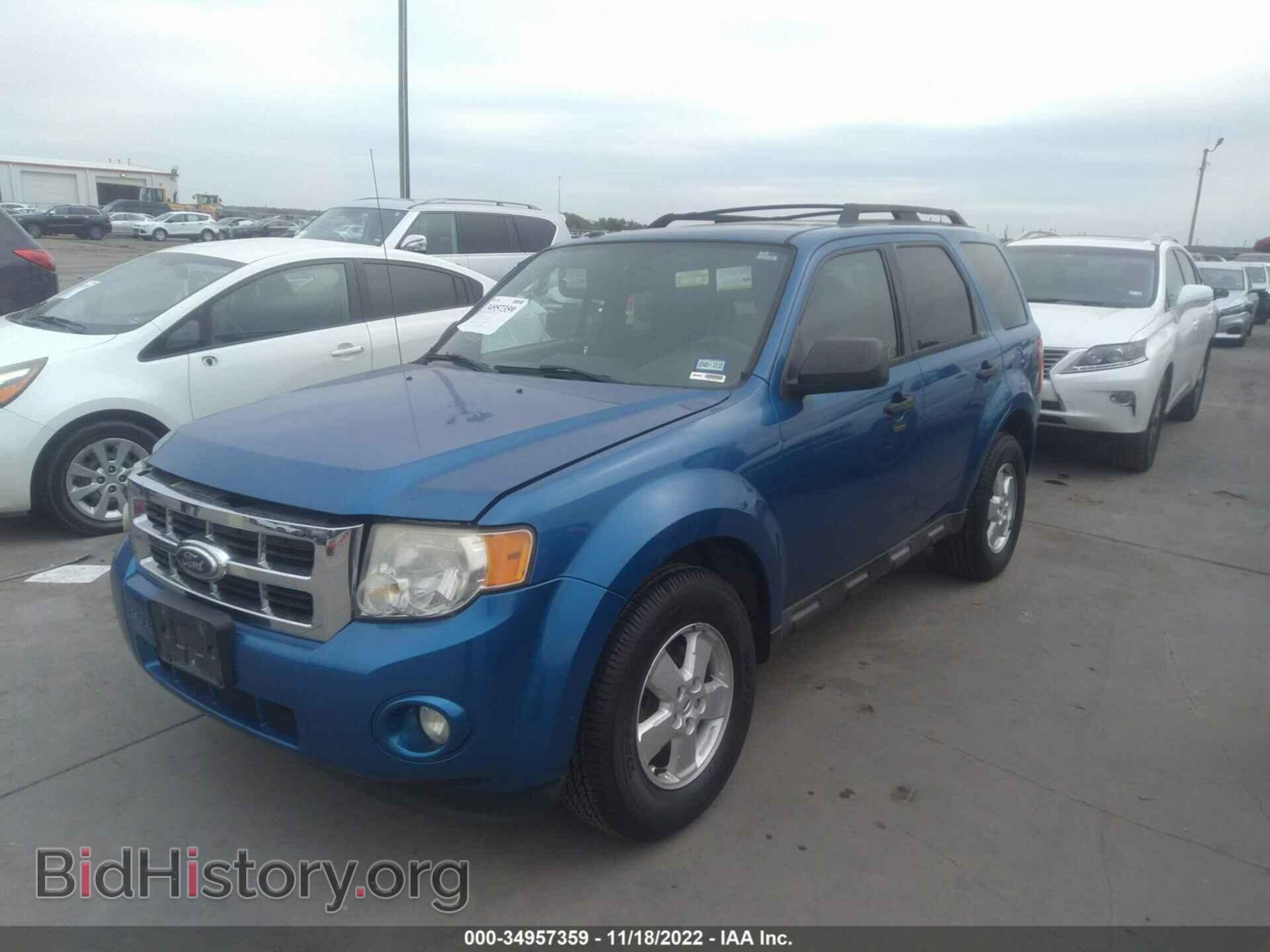 2011 FORD ESCAPE - VIN: 1FMCU9D77BKA85693 - Фото 2