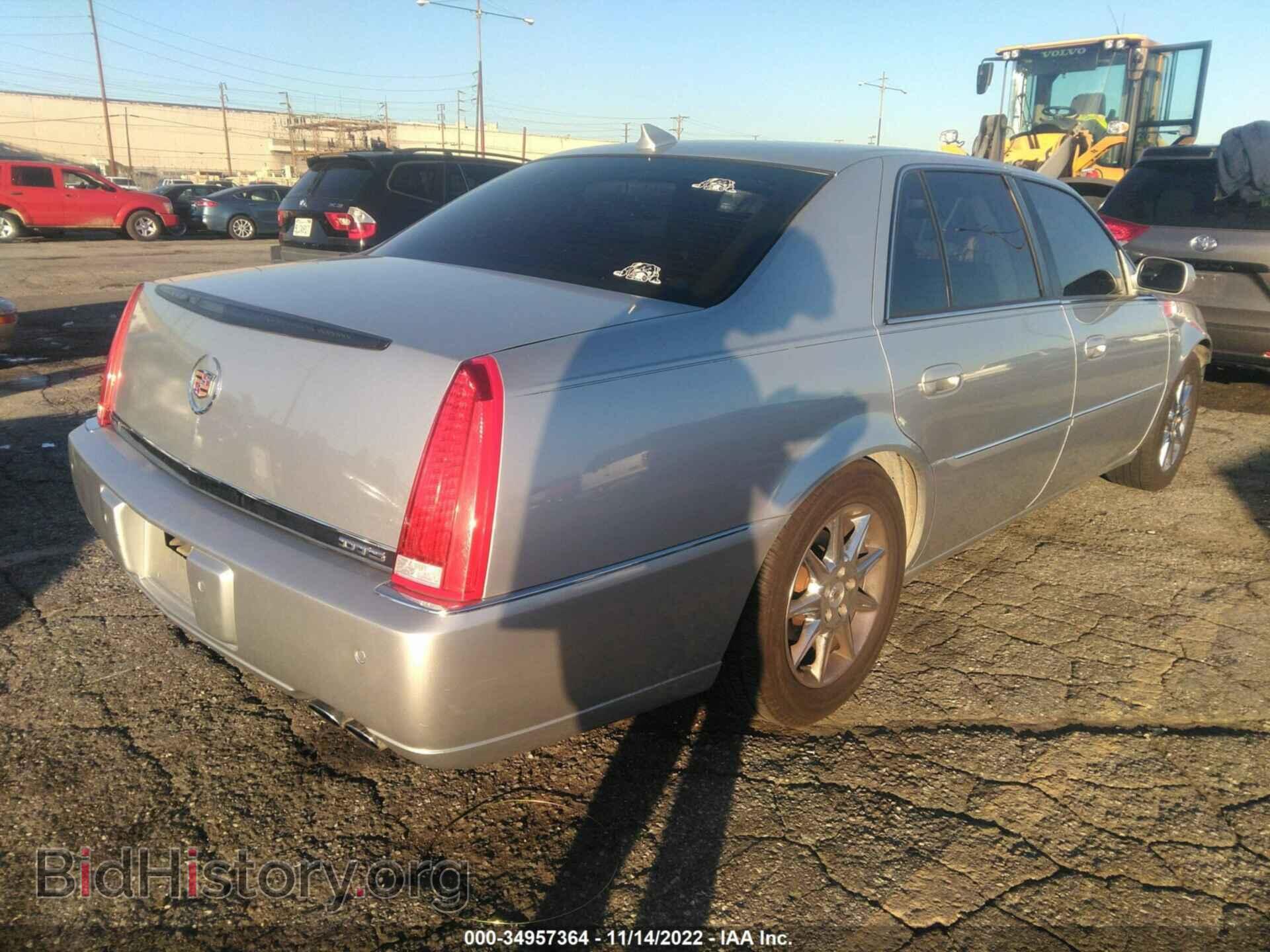 2011 CADILLAC DTS - VIN: 1G6KD5E65BU120060 - Фото 4