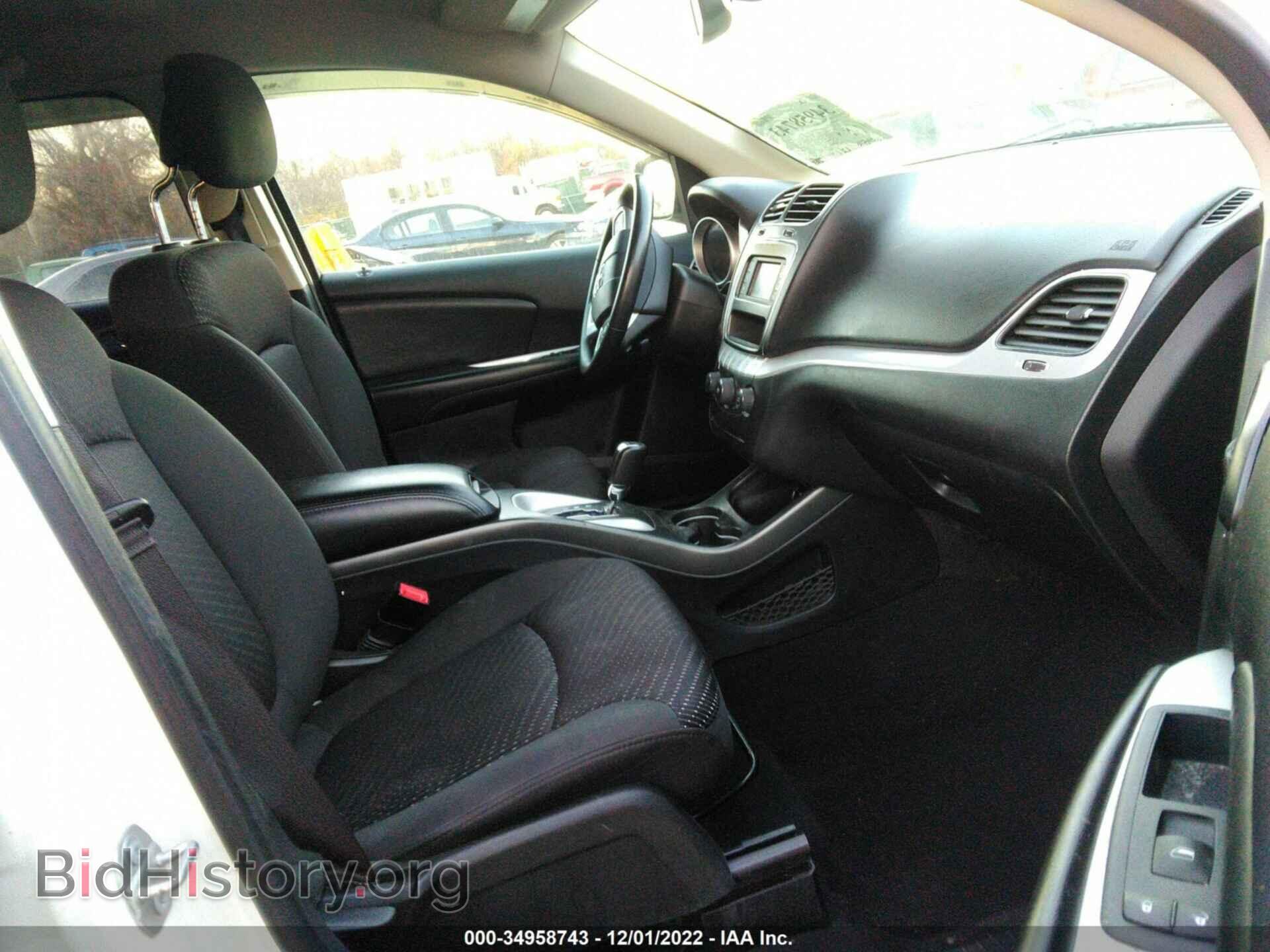 2018 DODGE JOURNEY - VIN: 3C4PDCAB0JT507487 - Фото 5