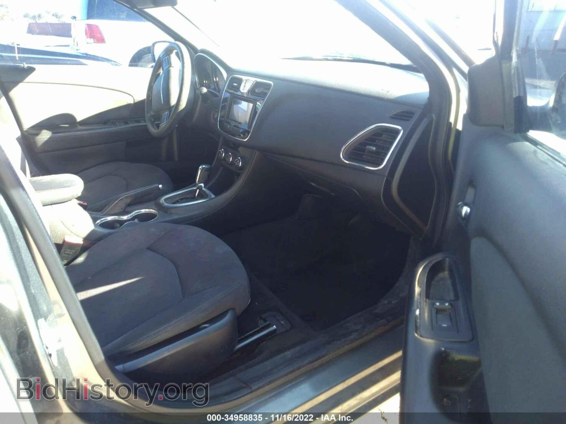 2012 CHRYSLER 200 - VIN: 1C3CCBAB0CN205376 - Фото 5