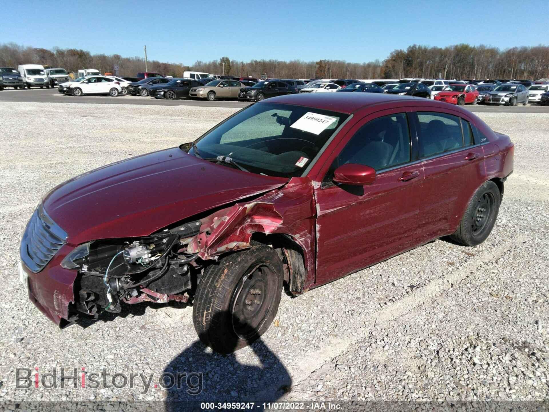 2014 CHRYSLER 200 - VIN: 1C3CCBAB2EN238429 - Фото 2