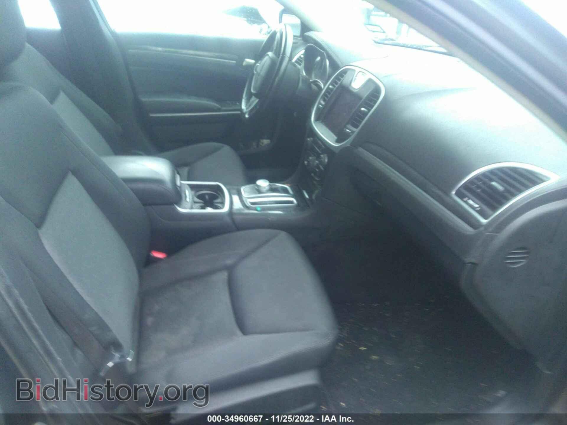 2020 CHRYSLER 300 - VIN: 2C3CCAAG4LH209400 - Фото 5