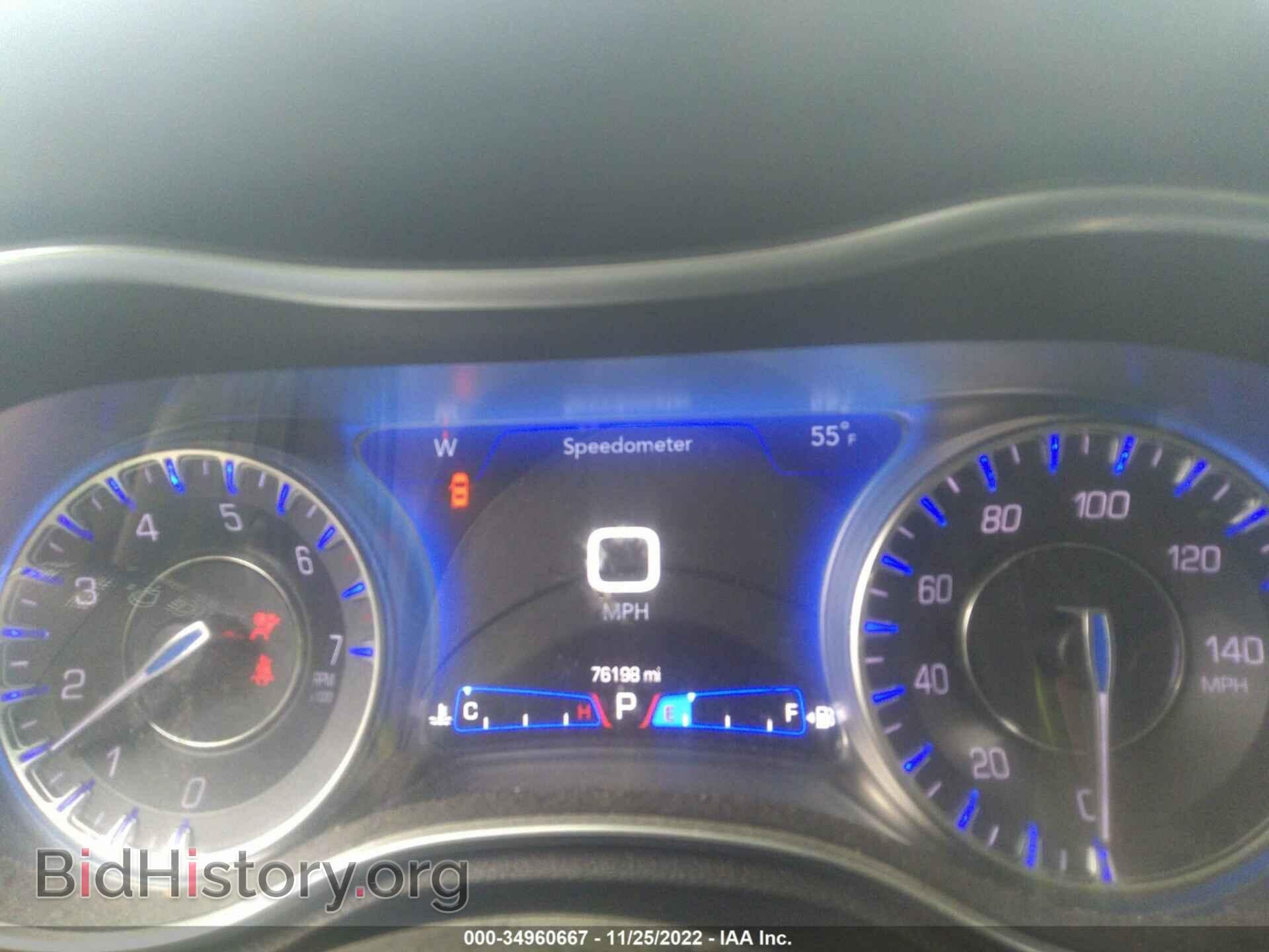 2020 CHRYSLER 300 - VIN: 2C3CCAAG4LH209400 - Фото 7