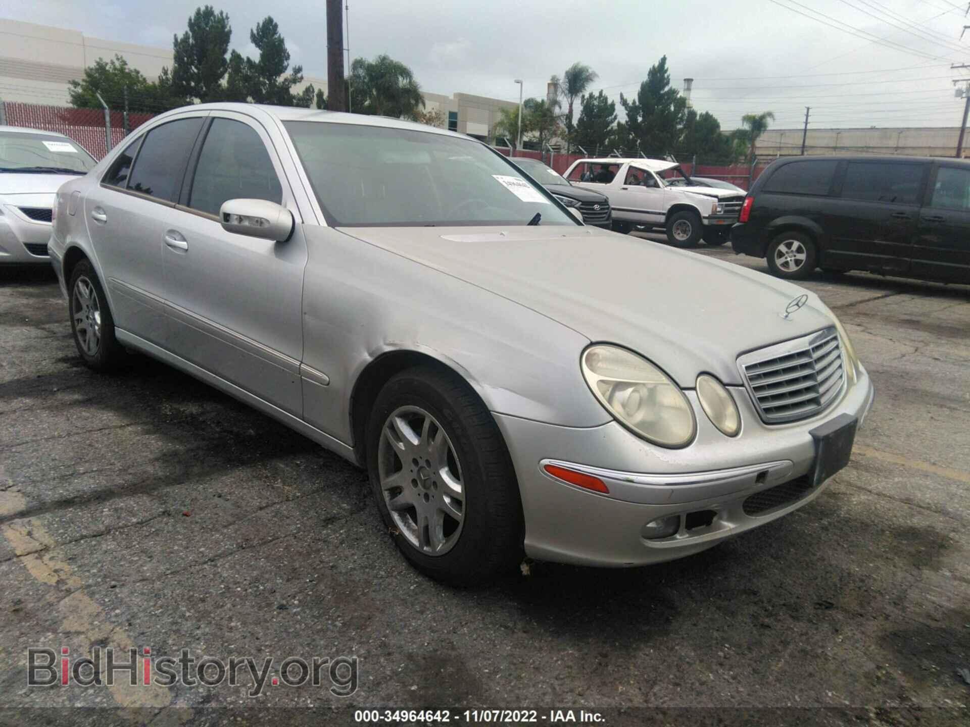 Фотография WDBUF56J56A820122 - MERCEDES-BENZ E-CLASS 2006