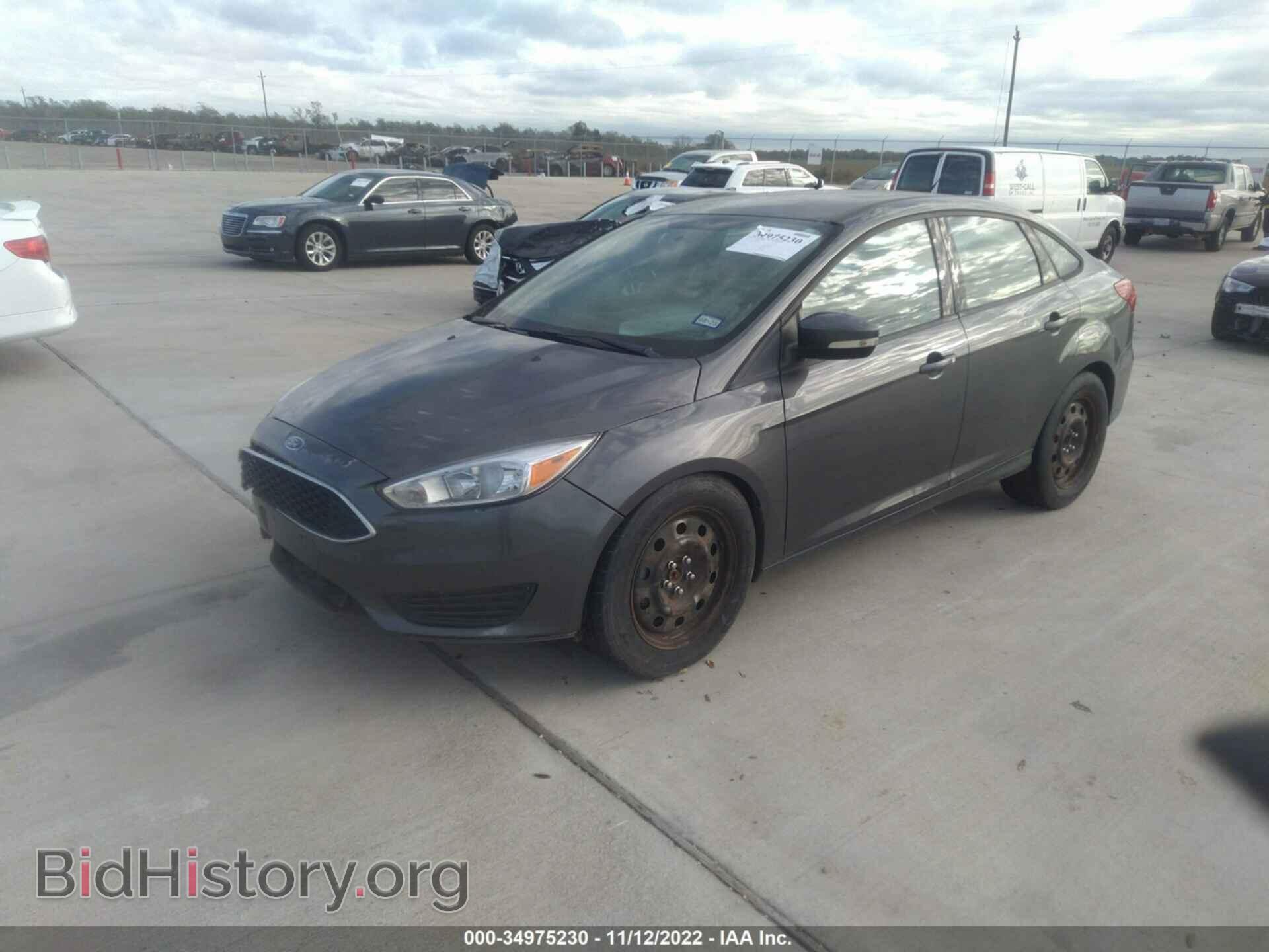 2017 FORD FOCUS - VIN: 1FADP3F27HL219271 - Фото 2