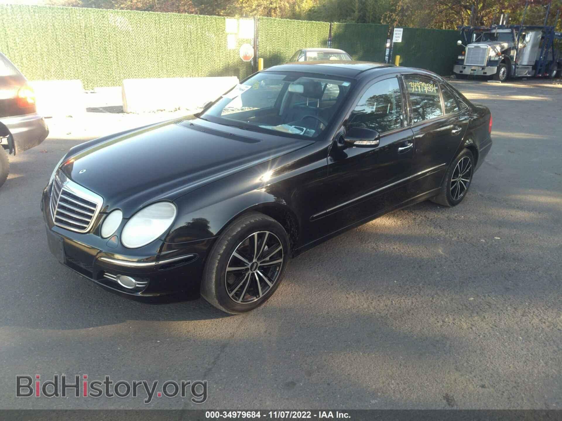 2007 MERCEDES-BENZ E-CLASS - VIN: WDBUF56X17B062117 - Фото 2