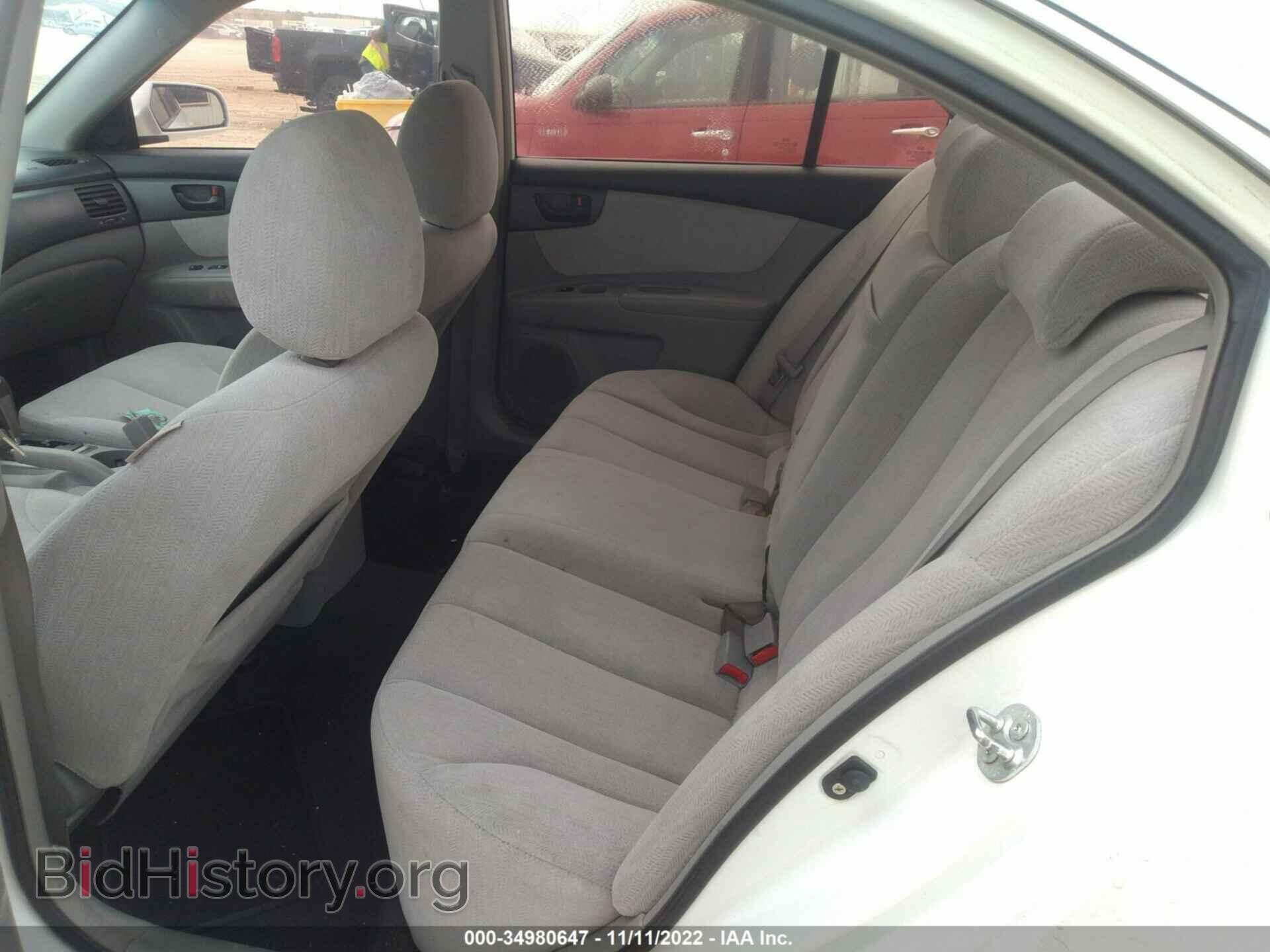 2008 KIA OPTIMA - VIN: KNAGE123585194288 - Фото 8