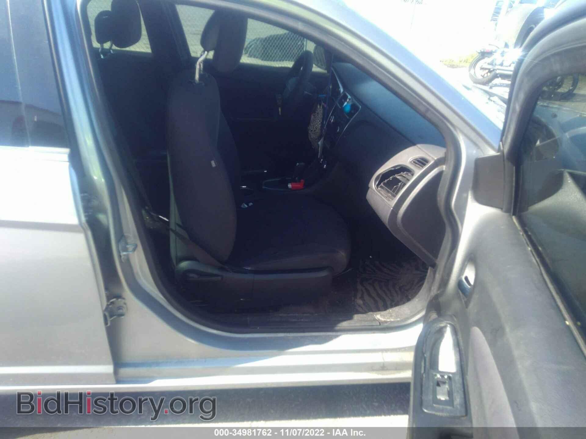2014 CHRYSLER 200 - VIN: 1C3CCBAB7EN205507 - Фото 5
