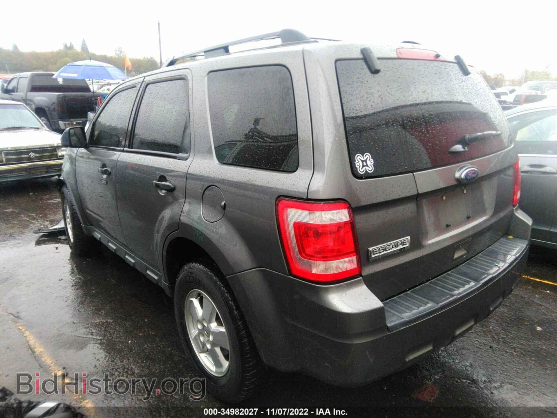 2011 FORD ESCAPE - VIN: 1FMCU0D72BKA94622 - Фото 3