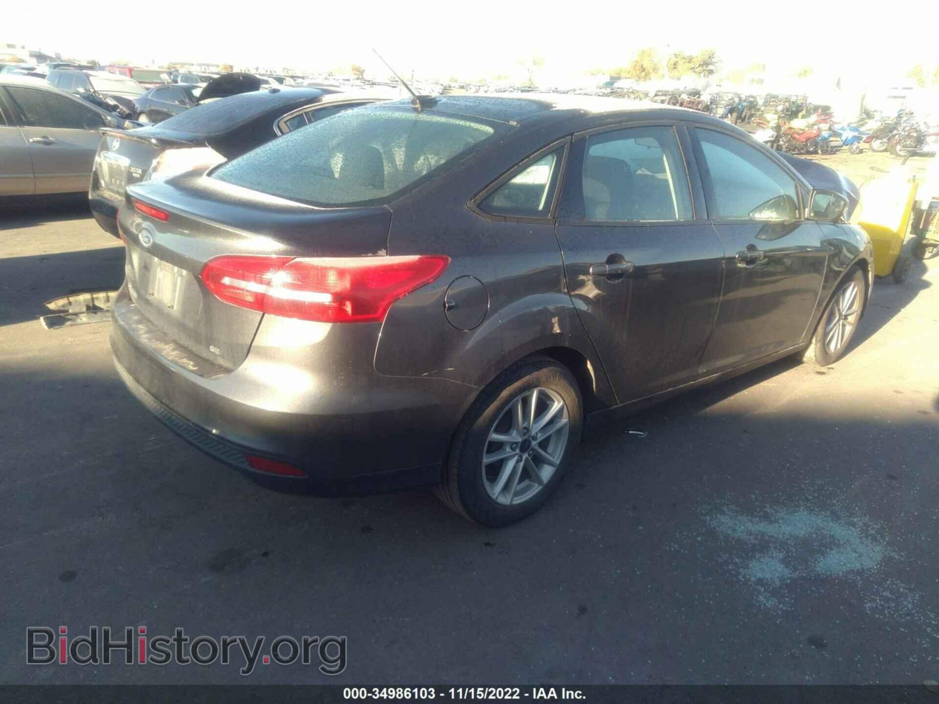 2017 FORD FOCUS - VIN: 1FADP3F25HL271787 - Фото 4