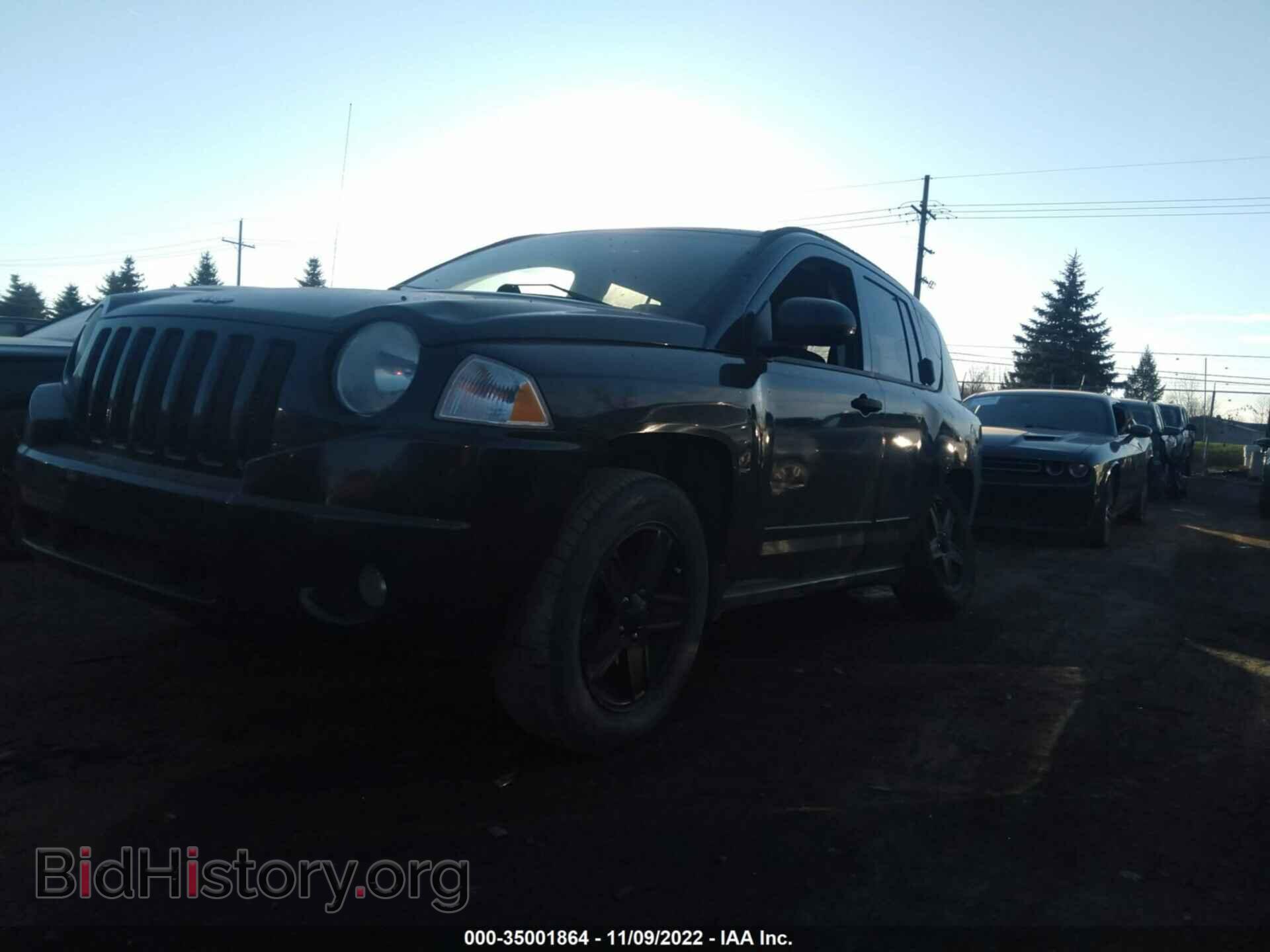 2009 JEEP COMPASS - VIN: 1J4FT47B99D206322 - Фото 2