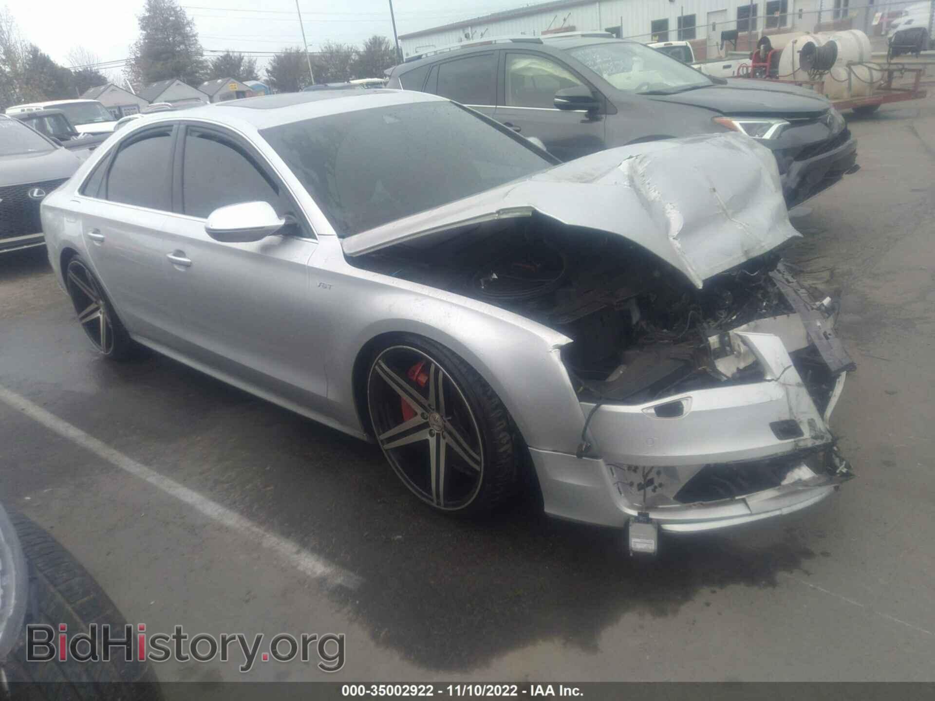 Photo WAUD2AFD2DN009929 - AUDI S8 2013