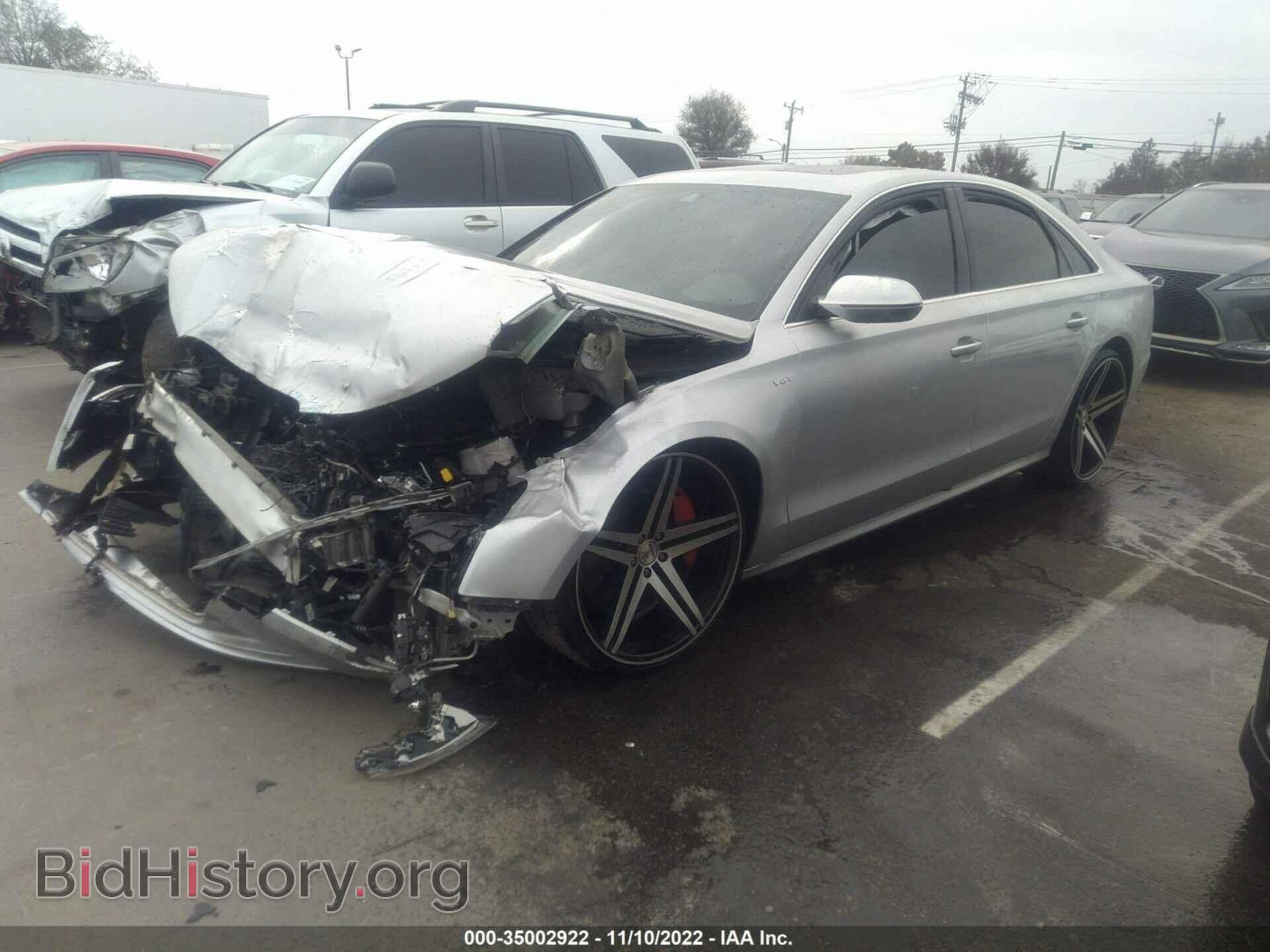 2013 AUDI S8 - VIN: WAUD2AFD2DN009929 - Photo 2