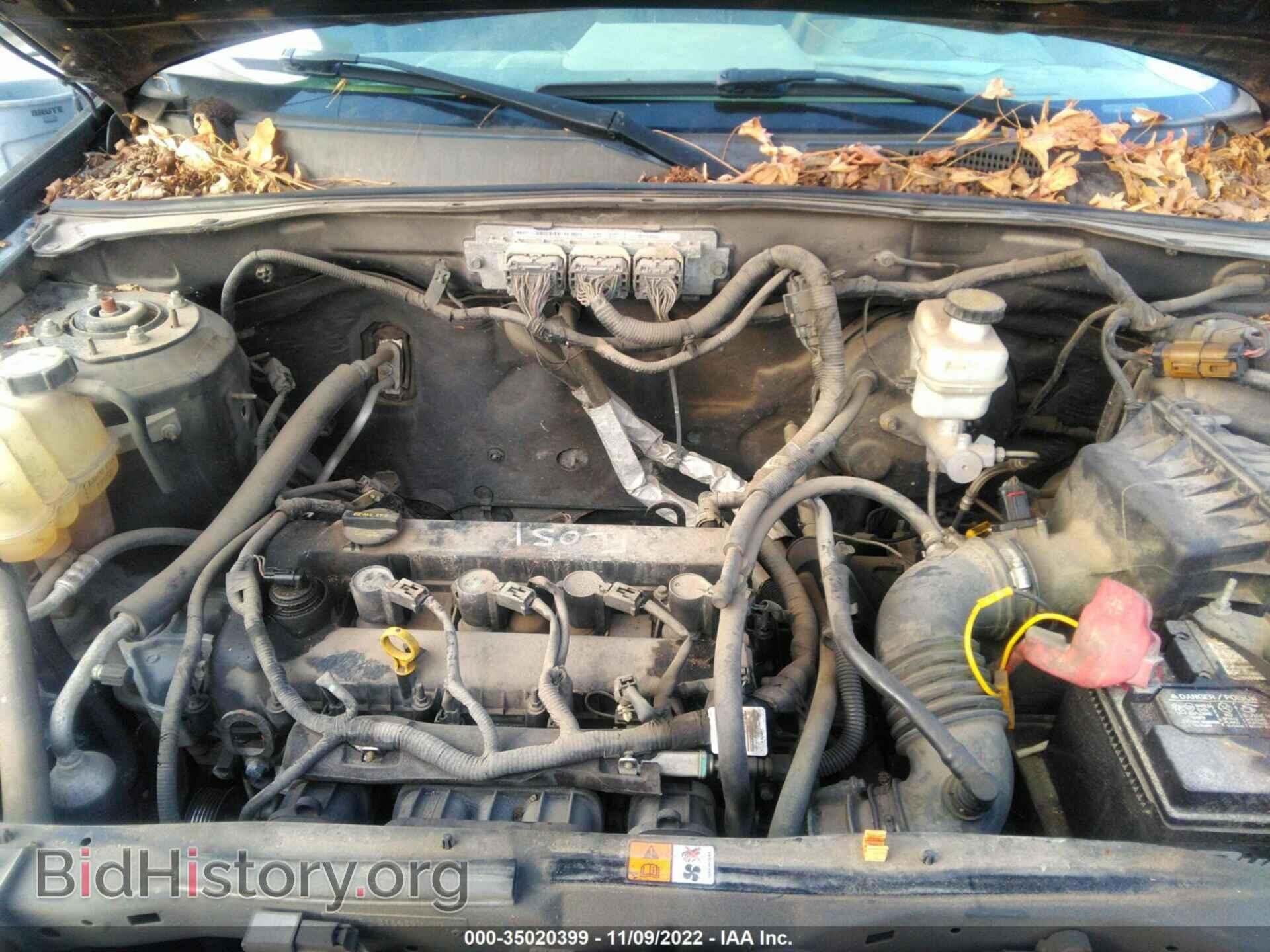 2010 FORD ESCAPE - VIN: 1FMCU0C75AKA05674 - Photo 10