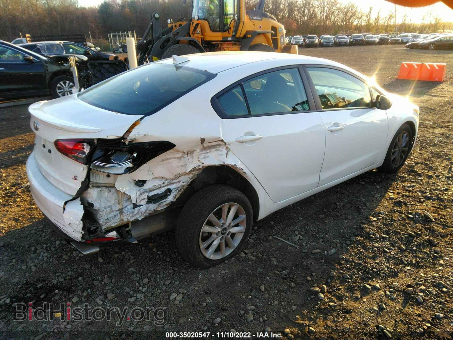 2017 KIA FORTE - VIN: 3KPFL4A77HE111636 - Фото 4